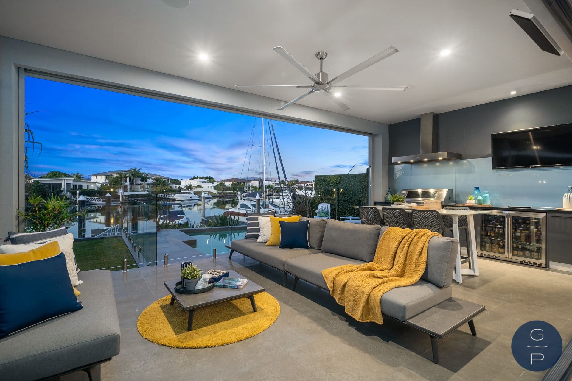 1004 Edgecliff Drive, Sanctuary Cove QLD 4212, Sanctuary Cove - Thumbnail 3