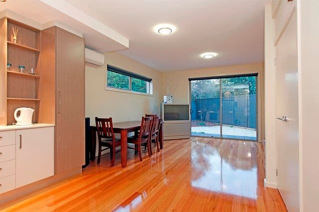 70 Miranda Road, RESERVOIR VIC 3073, Reservoir - Thumbnail 2