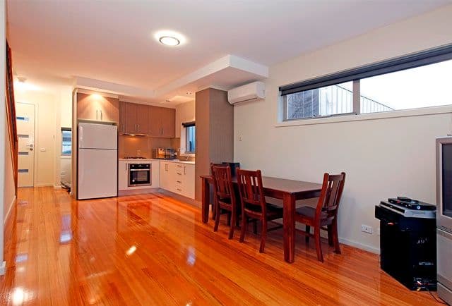 70 Miranda Road, RESERVOIR VIC 3073, Reservoir - Thumbnail 4