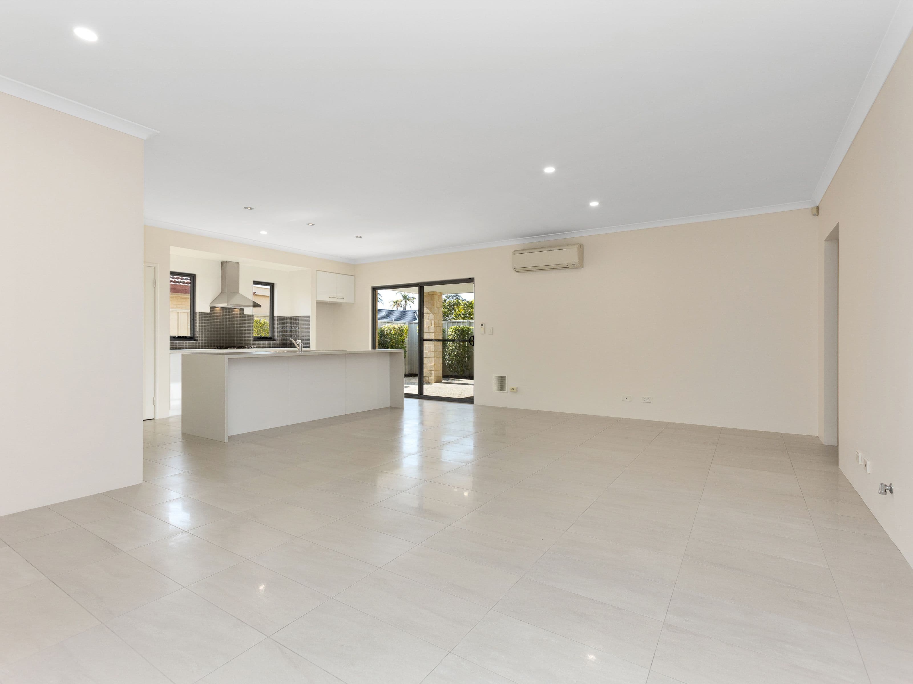 15a Clarke Street, East Cannington WA 6107, East Cannington - Thumbnail 4