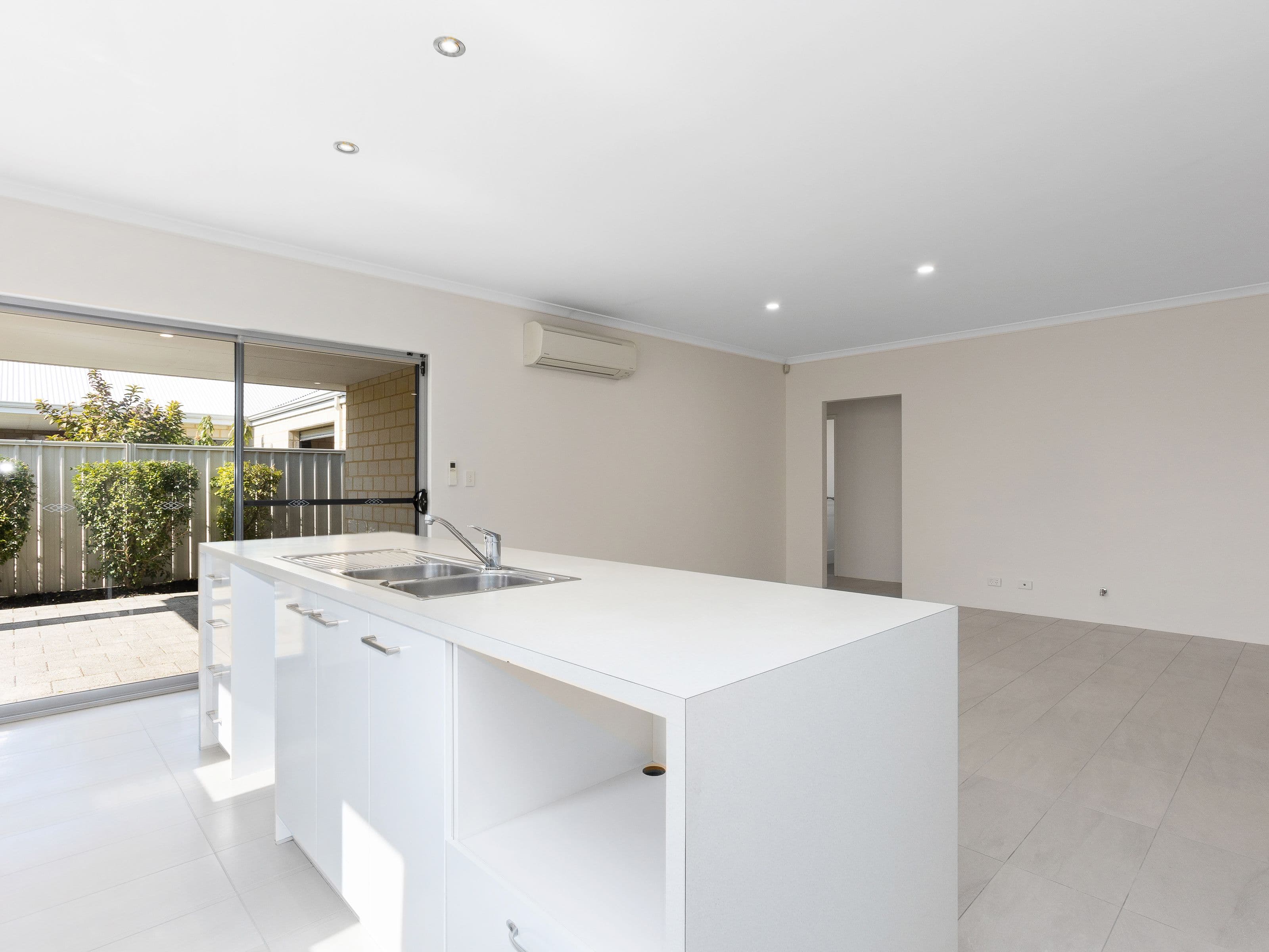 15a Clarke Street, East Cannington WA 6107, East Cannington - Thumbnail 7