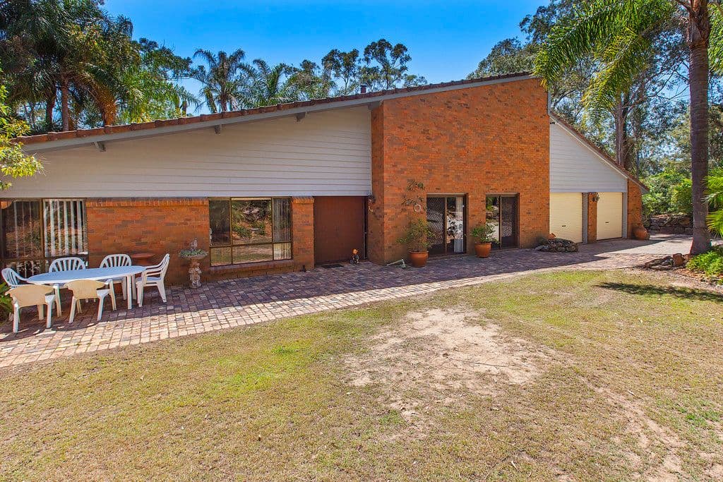 11 Parkwood Avenue, Camira QLD 4300, Camira - Thumbnail 4