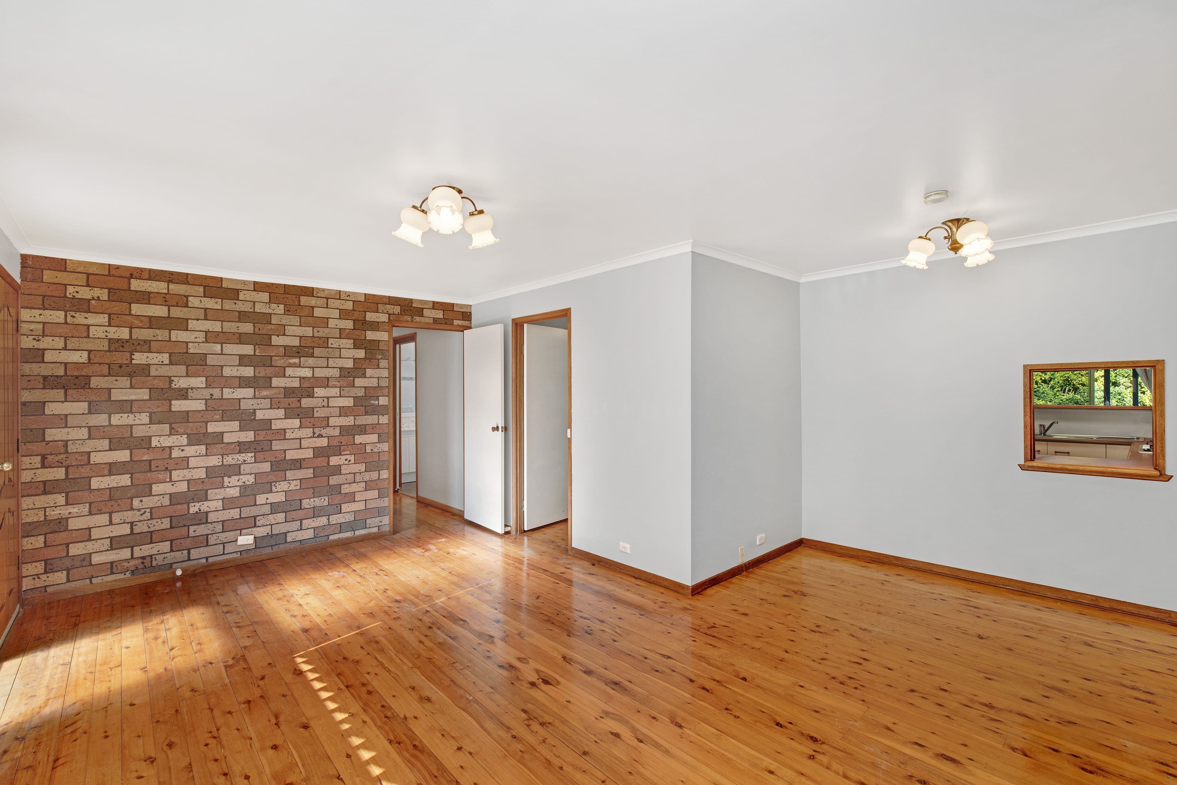 6 Woolley Close, Thornton - Thumbnail 3