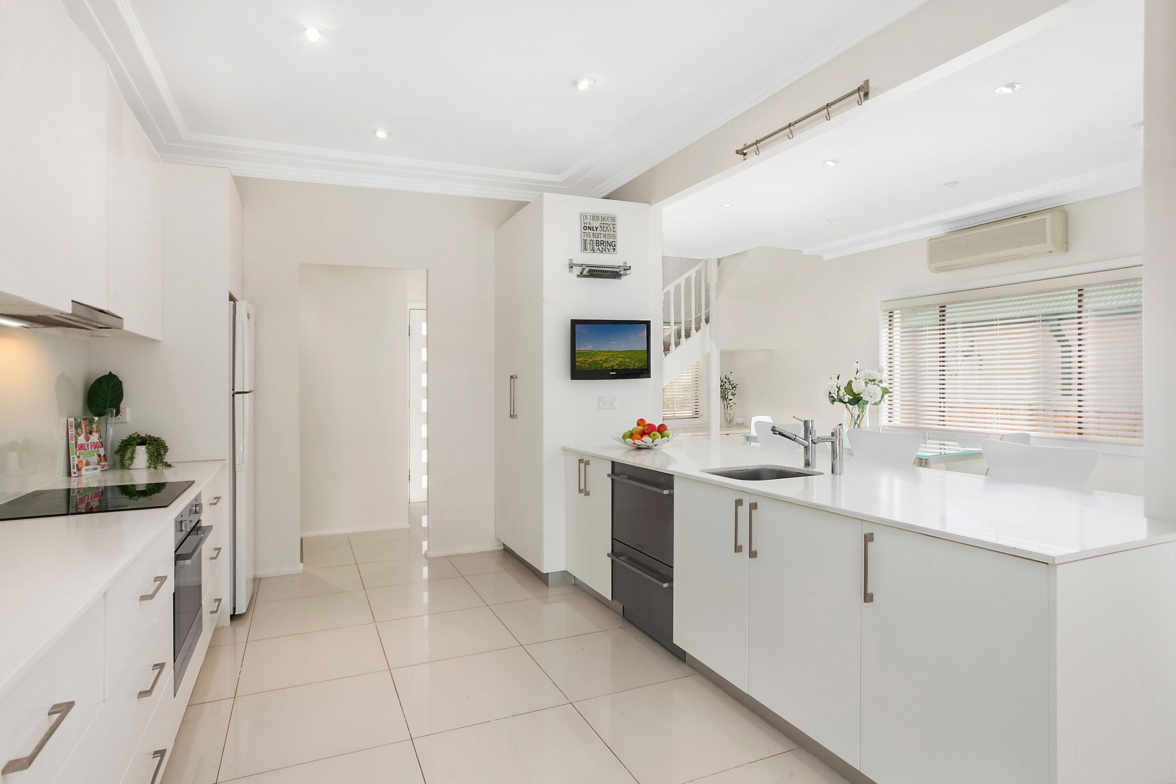 24 Holly Street, Caringbah South - Thumbnail 5