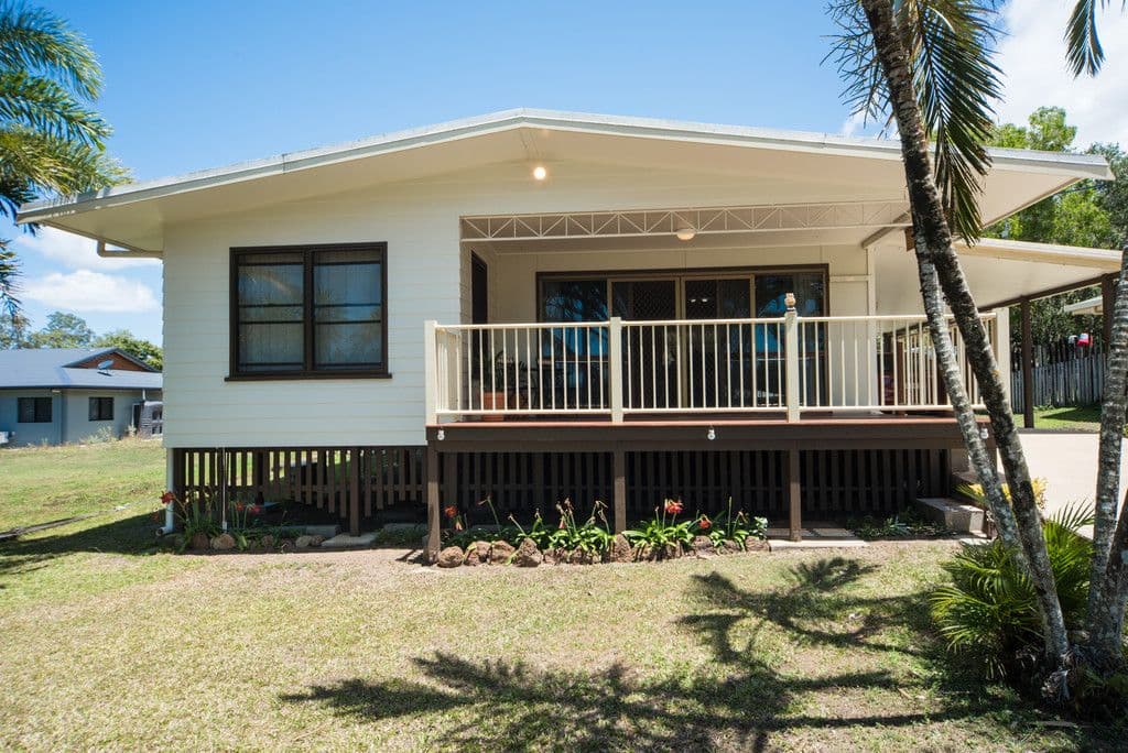 12 O'Hanlon Crescent, Mount Julian QLD 4800, Mount Julian - Thumbnail 2