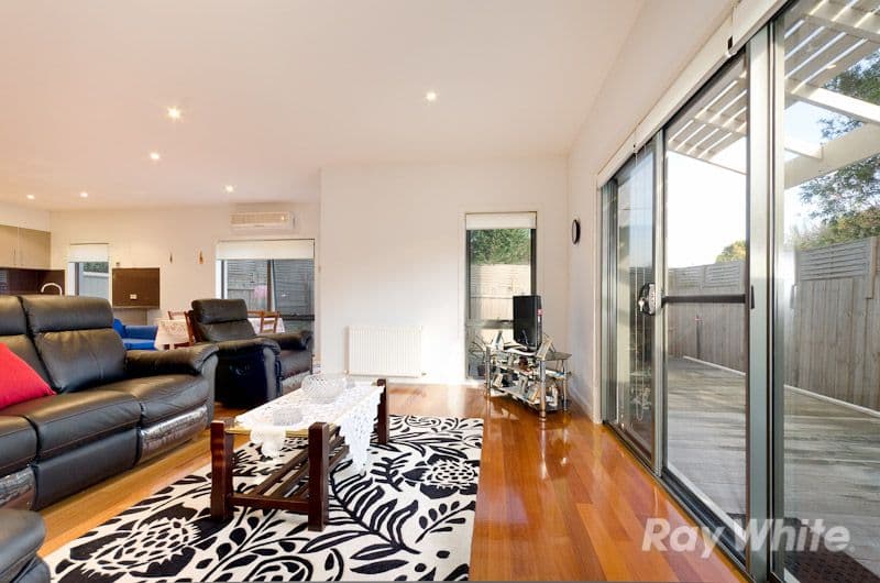 8 Wellington Street, Mornington VIC 3931, Mornington - Thumbnail 6