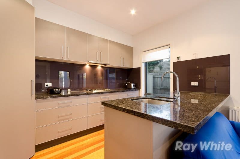 8 Wellington Street, Mornington VIC 3931, Mornington - Thumbnail 8