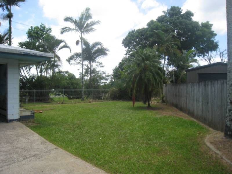 1 Gillian Close, SMITHFIELD QLD 4878, Smithfield - Thumbnail 5