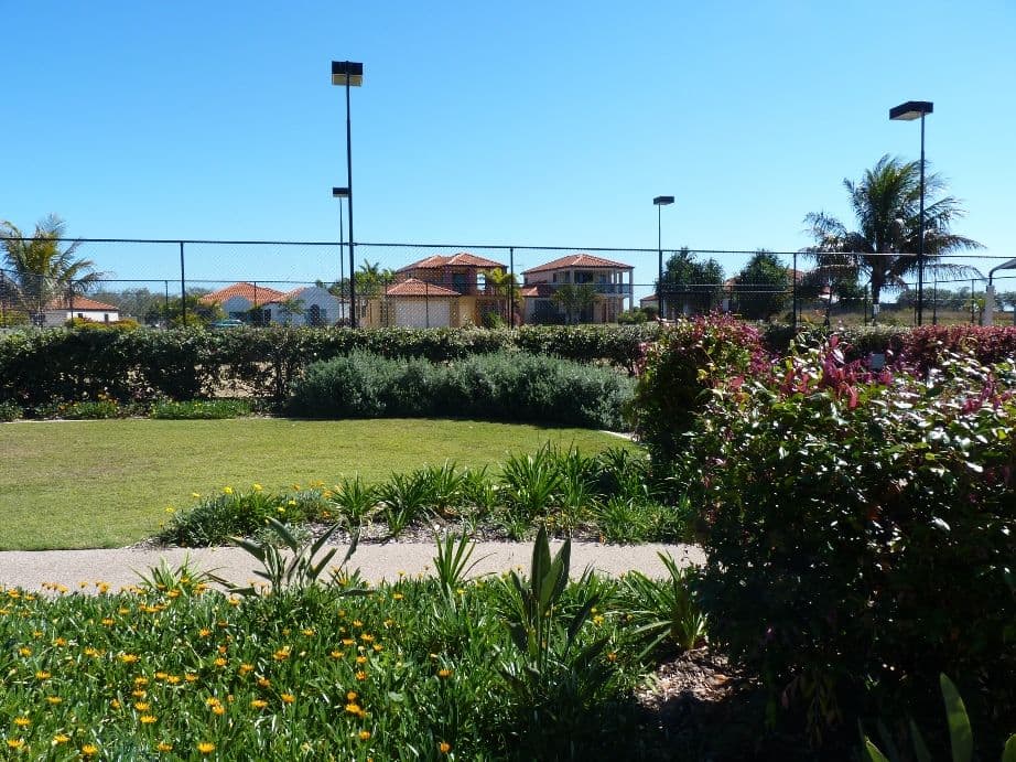 5 Chantelle Circuit, CORAL COVE QLD 4670, Coral Cove - Thumbnail 4