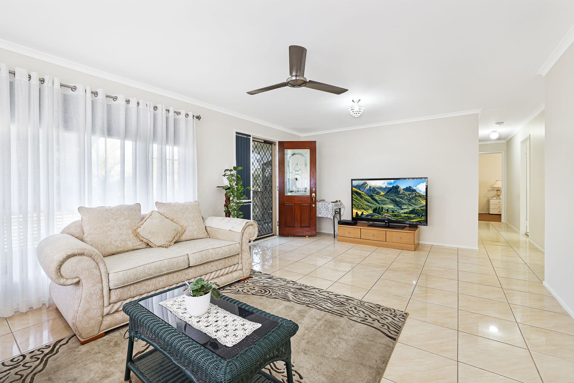 16 Park Estate Drive, Branyan QLD 4670, Branyan - Thumbnail 3
