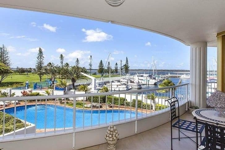19 Oatland Esplanade, Runaway Bay QLD 4216, Runaway Bay - Thumbnail 4