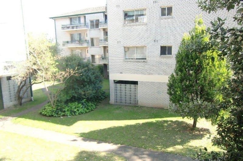 31 First Avenue, CAMPSIE NSW 2194, Campsie - Thumbnail 6
