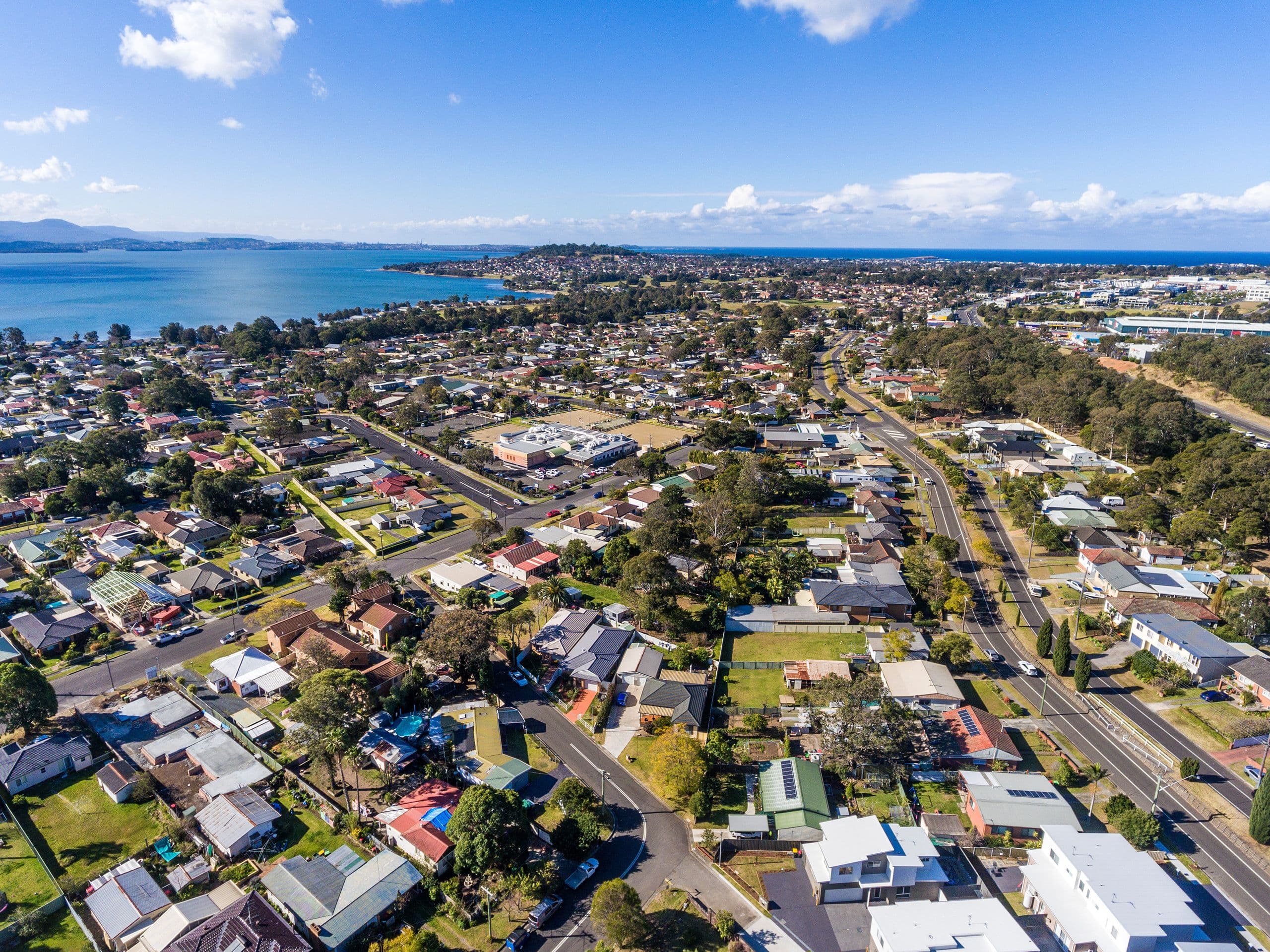 9 Kingston Street, Oak Flats - Thumbnail 8