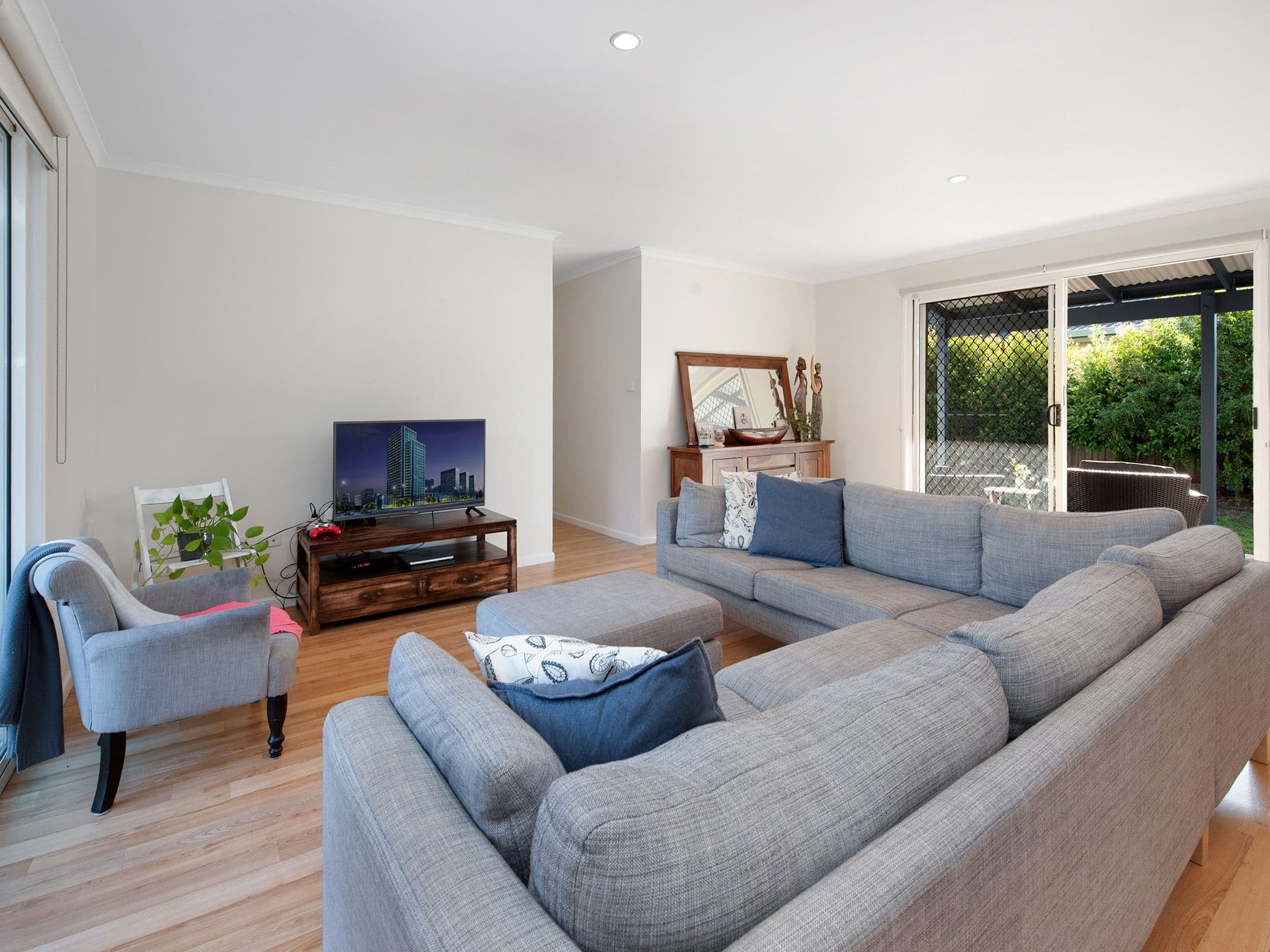 12 Bauhinia Court, Currimundi QLD 4551, Currimundi - Thumbnail 3