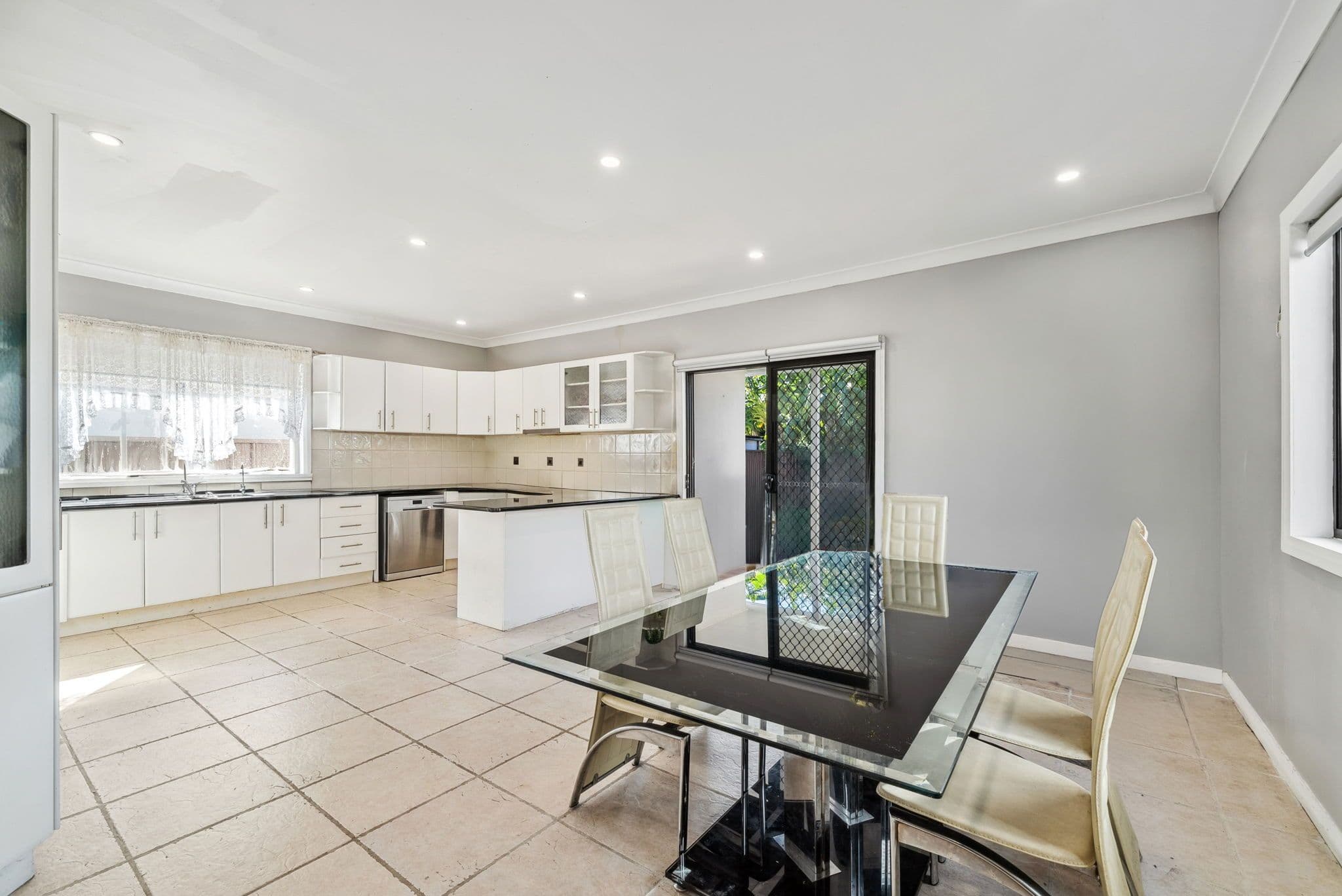 9 Park Avenue, Punchbowl NSW 2196, Punchbowl - Thumbnail 3