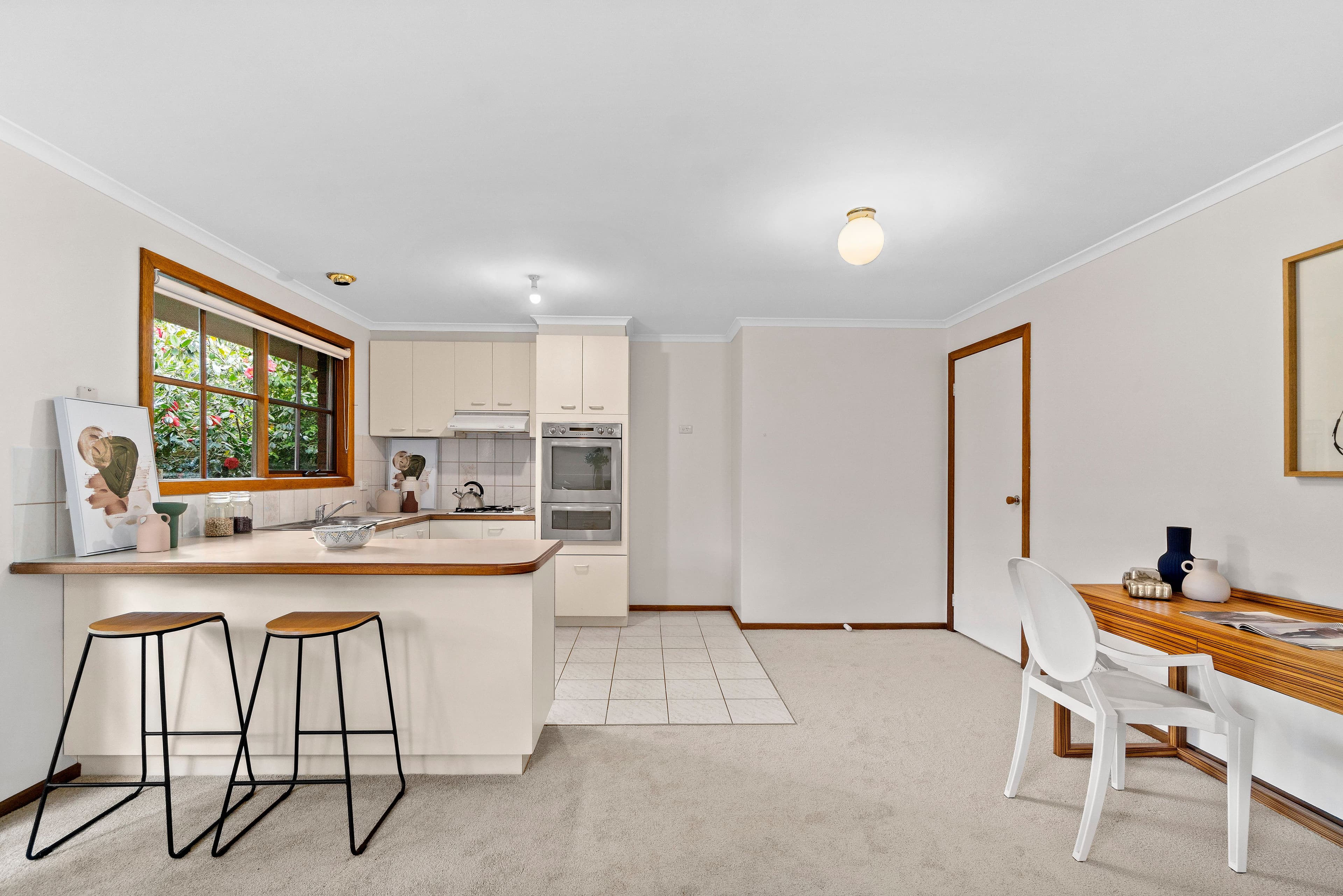 32 Lee Avenue, Mount Waverley VIC 3149, Mount Waverley - Thumbnail 3