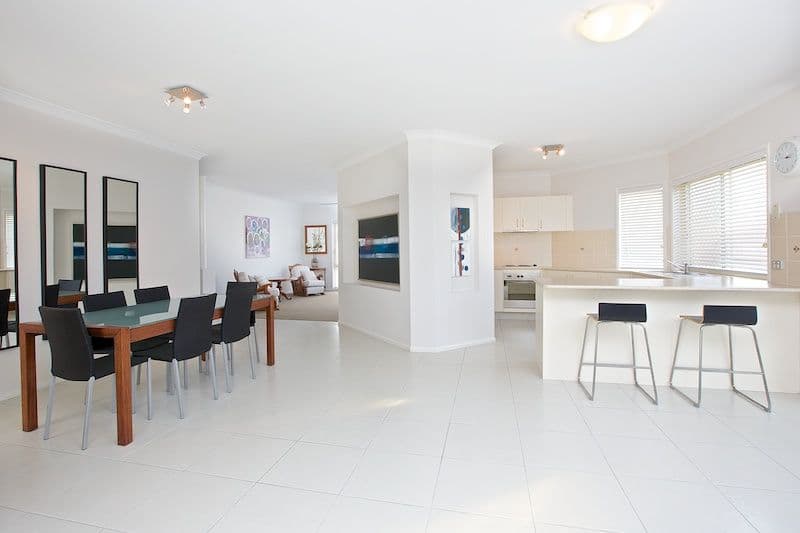 16 Calcetto Place, Arundel QLD 4214, Arundel - Thumbnail 3