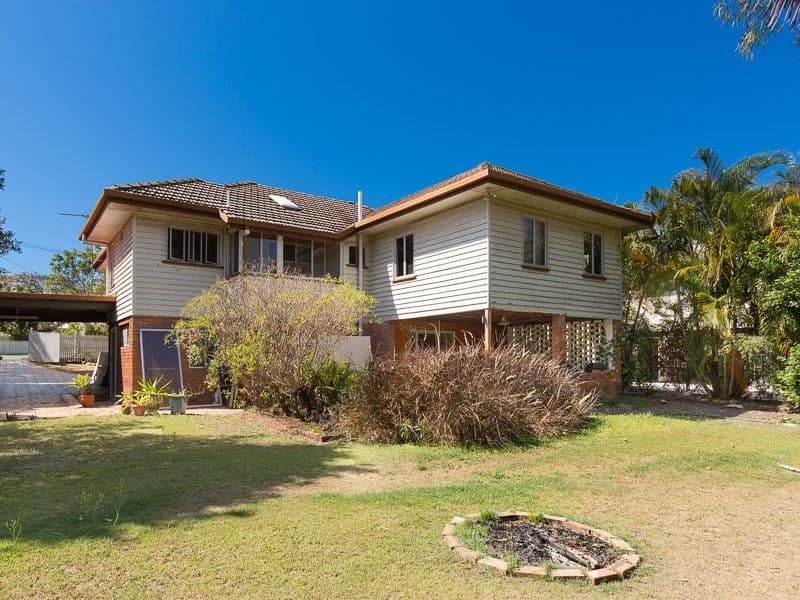 27 Armstrong Road, CANNON HILL QLD 4170, Cannon Hill - Thumbnail 2