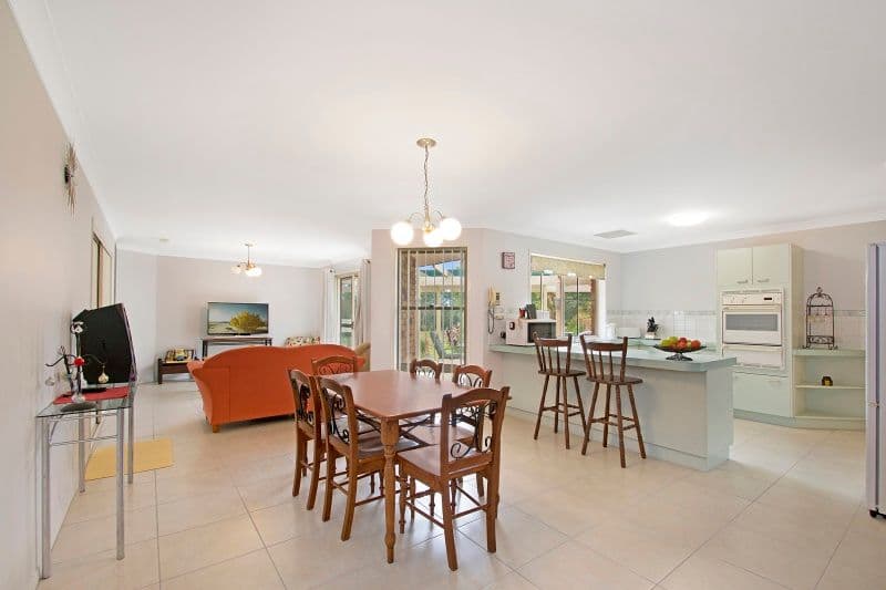 33 Peters Road, Glass House Mountains QLD 4518, Glass House Mountains - Thumbnail 6