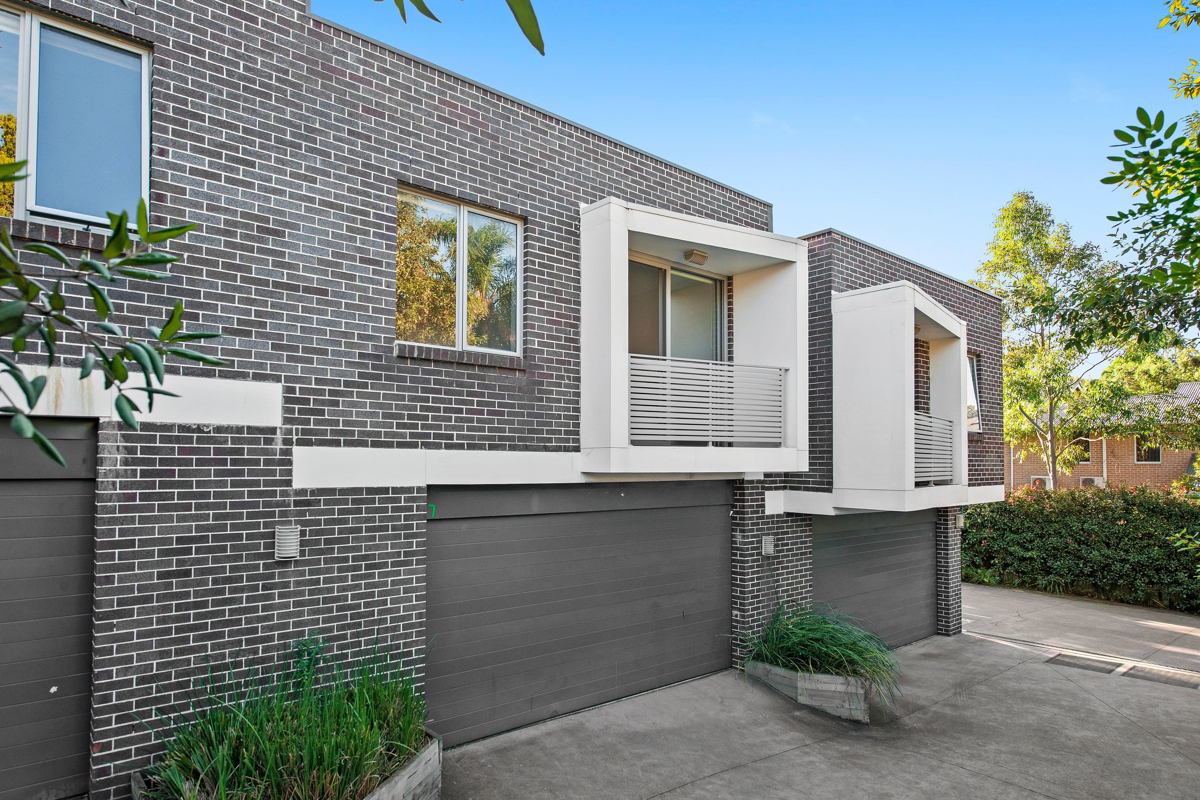 213-215 Pennant Hills Road, Carlingford NSW 2118, Carlingford - Image 1