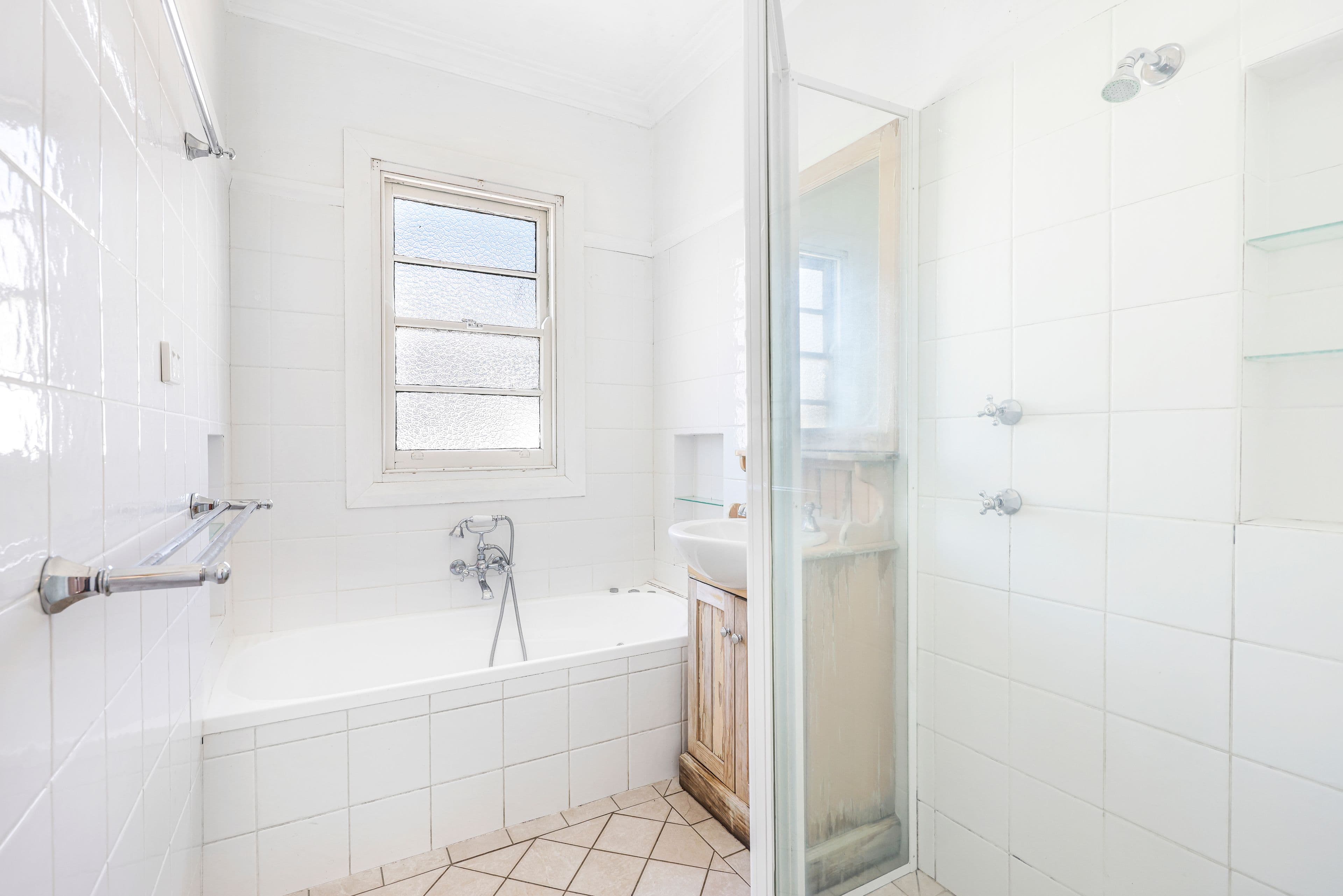 10 Thomas Street, Tamworth NSW 2340, West Tamworth - Thumbnail 8