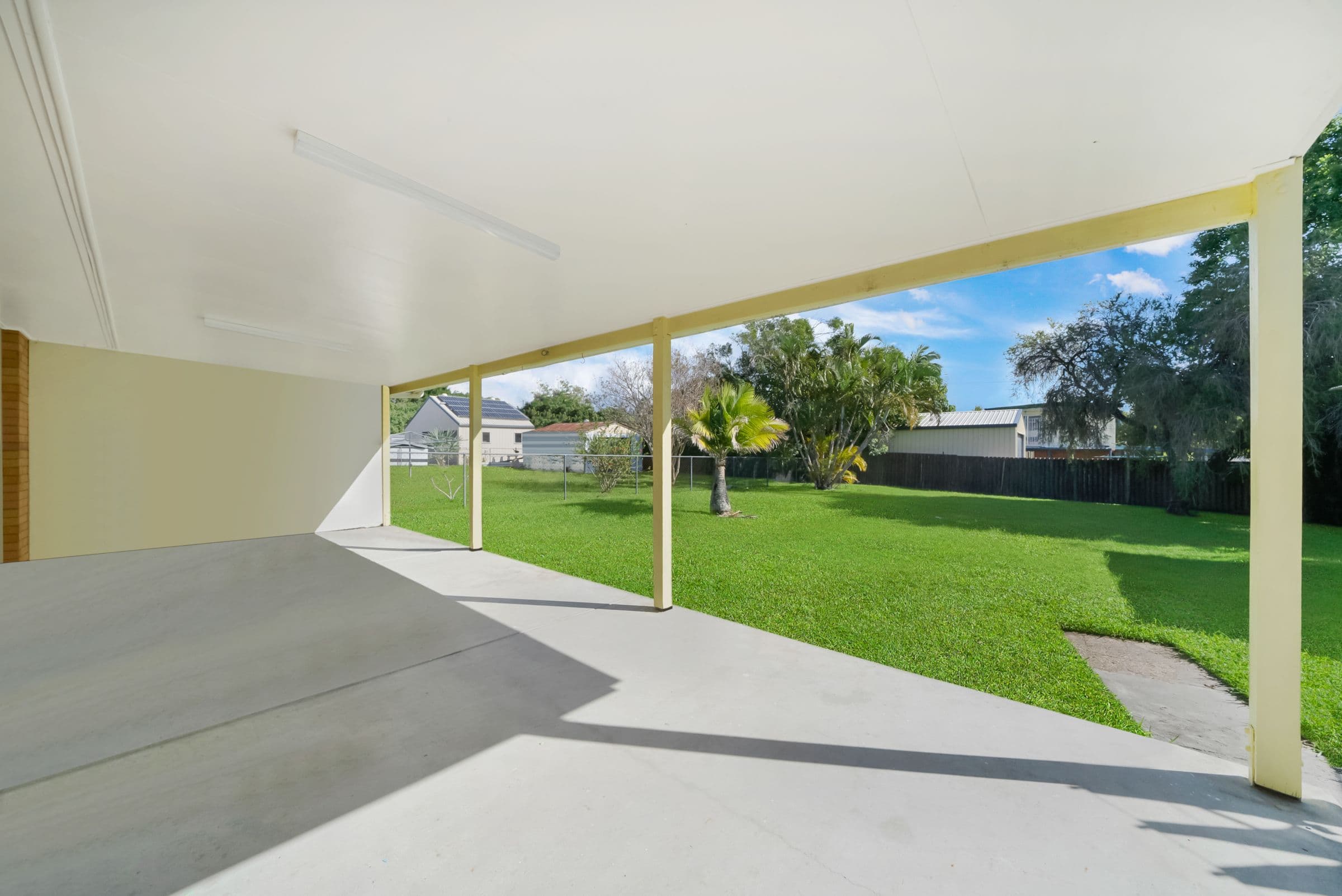 11 Longland Street, Redcliffe QLD 4020, Redcliffe - Thumbnail 3