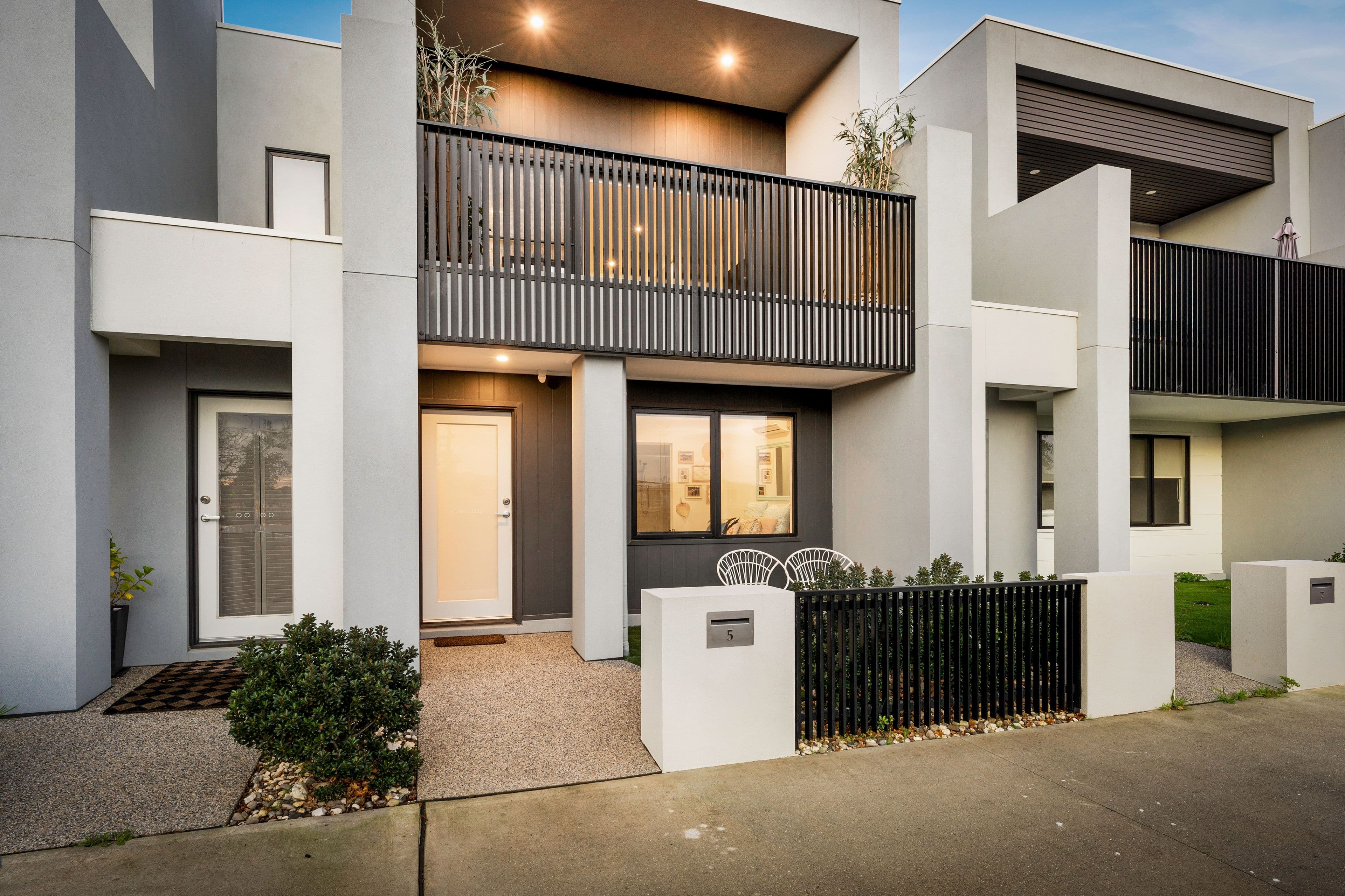5 Tagore Walk, Officer VIC 3809, Officer - Image 1