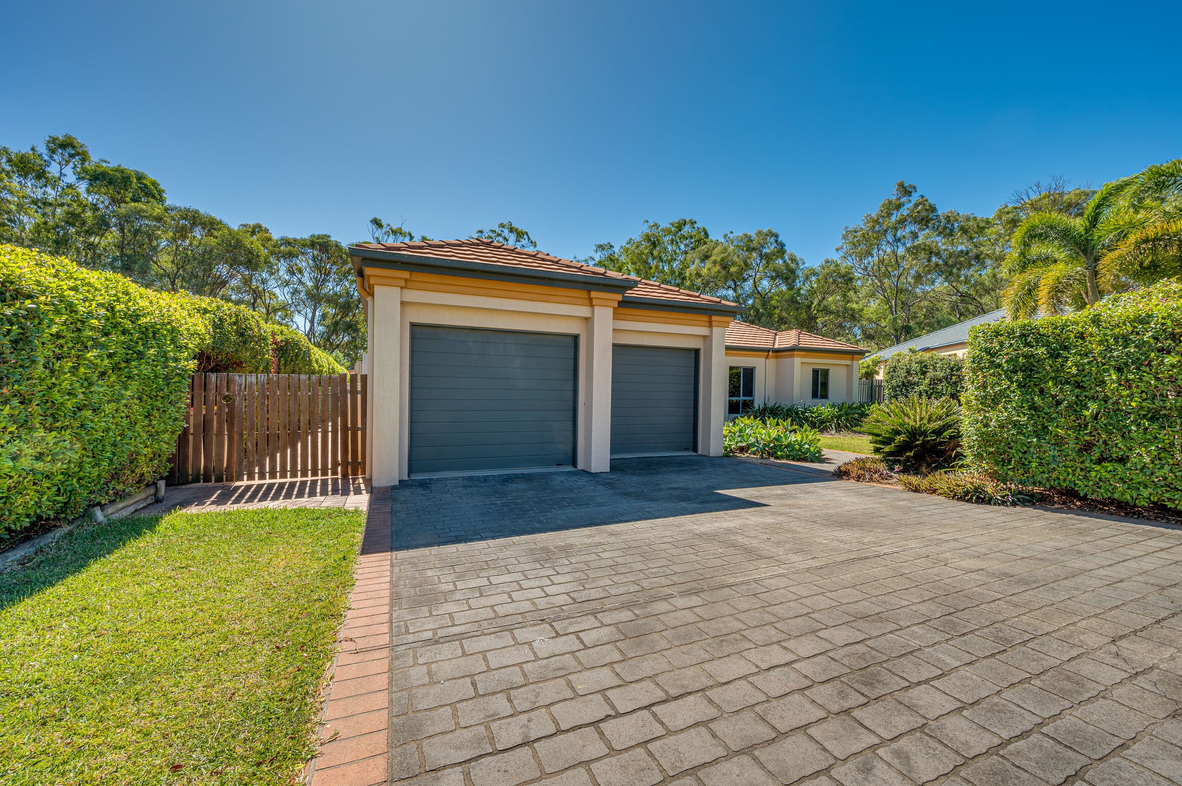 3 Jackson Court, New Auckland QLD 4680, New Auckland - Thumbnail 3