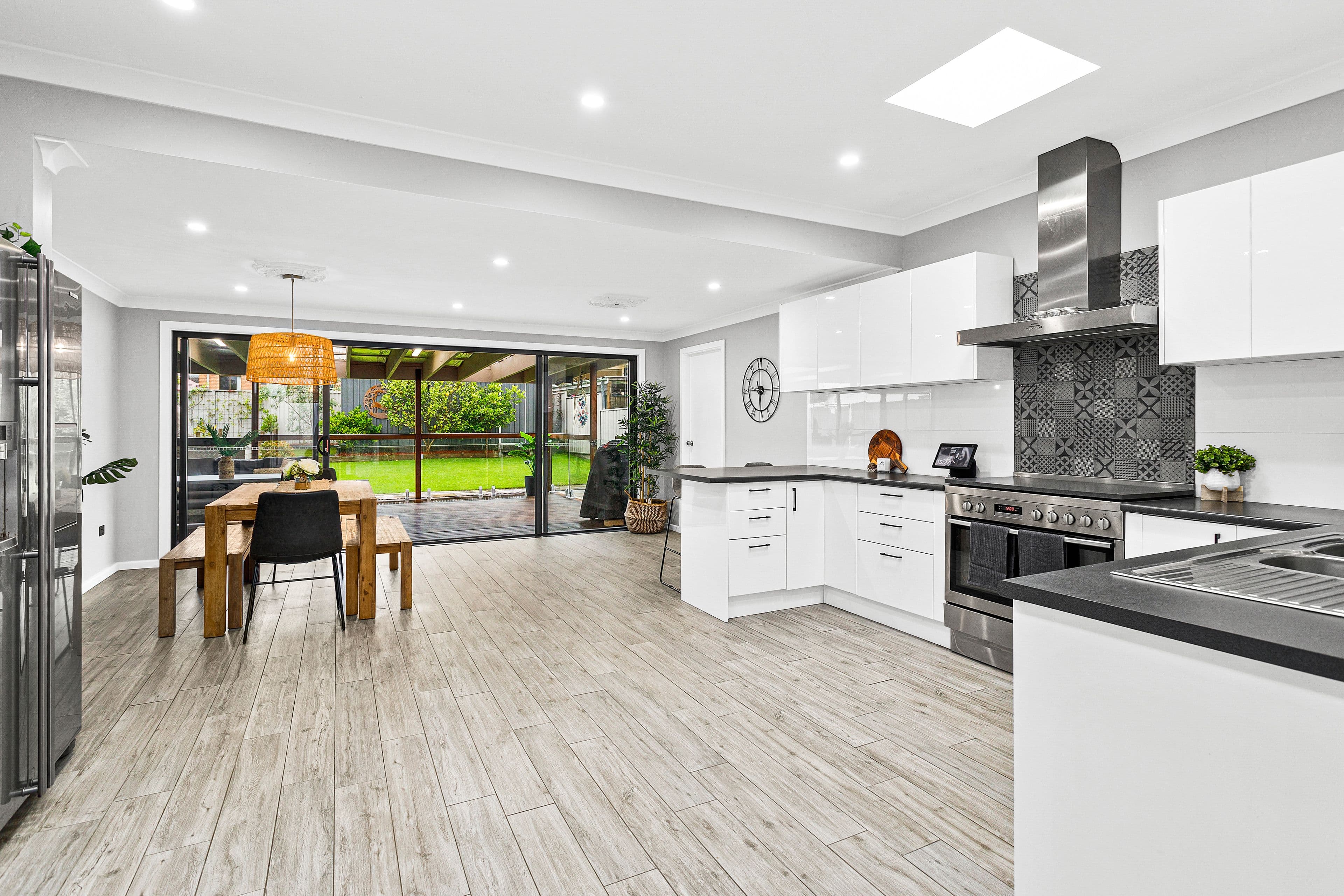 1 McGregor Avenue, Barrack Heights NSW 2528, Barrack Heights - Thumbnail 2
