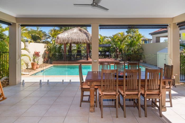 2546 Gracemere Circuit West, Hope Island QLD 4212, Hope Island - Thumbnail 2