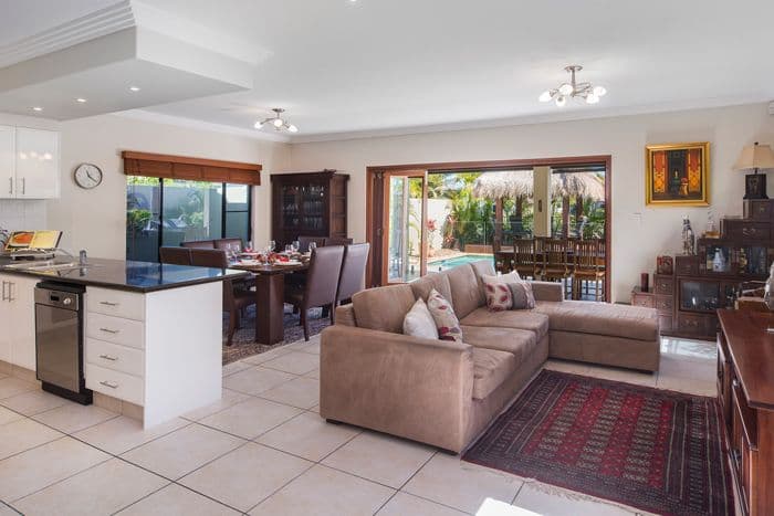 2546 Gracemere Circuit West, Hope Island QLD 4212, Hope Island - Thumbnail 5