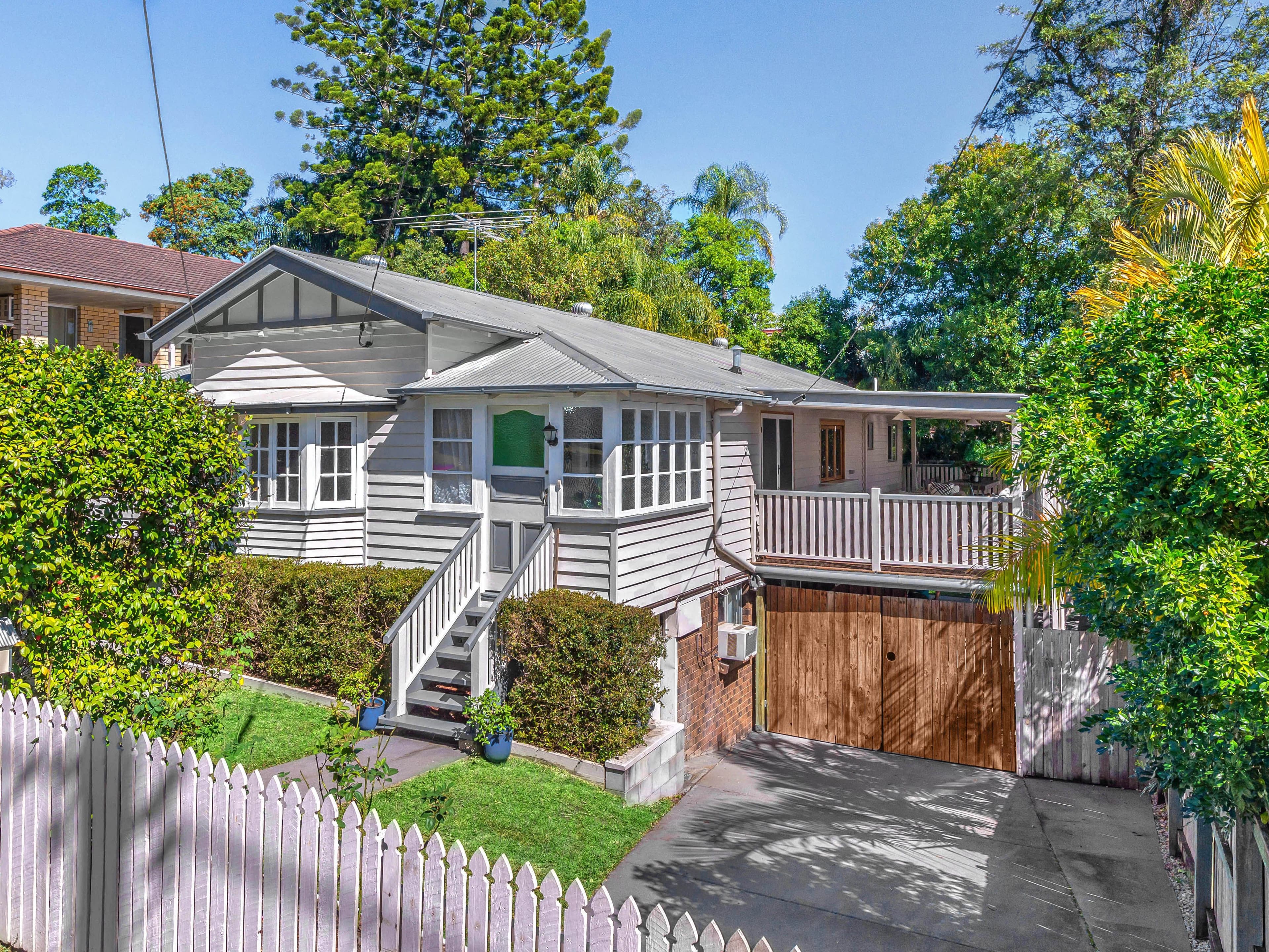 20 Yardley Avenue, Ashgrove QLD 4060, Ashgrove - Image 1