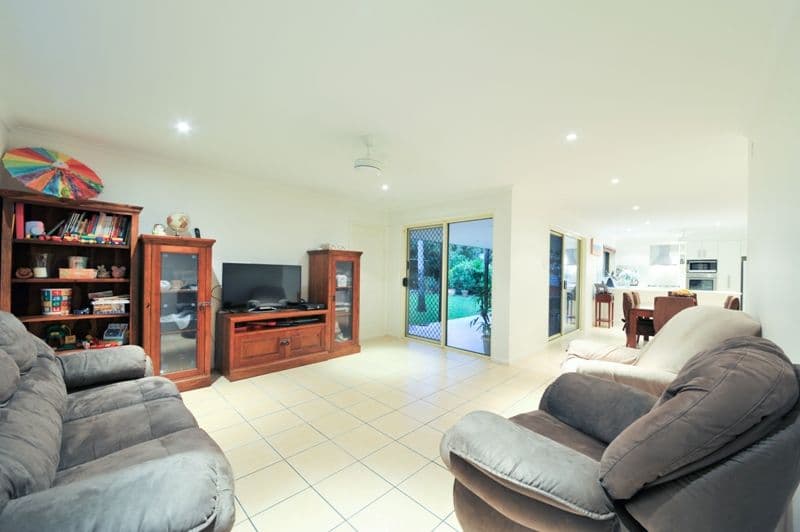 16 Erromango Drive, JUBILEE POCKET QLD 4802, Jubilee Pocket - Thumbnail 5