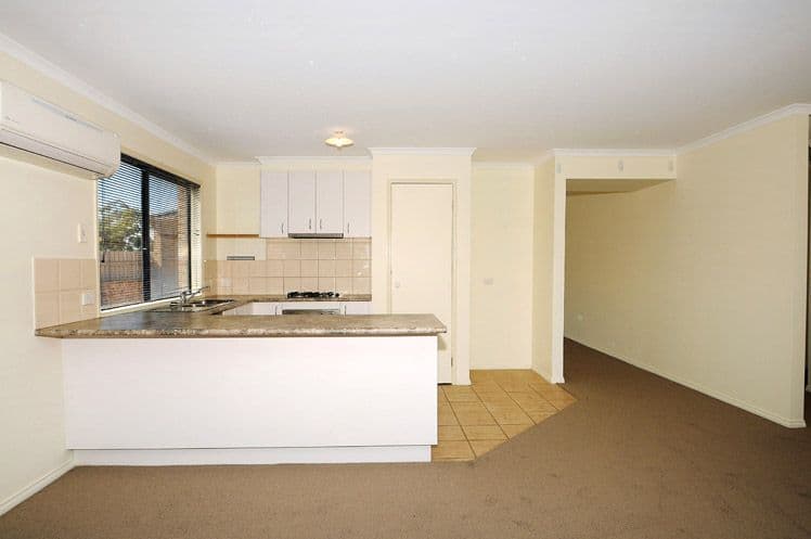 8 Flora Park Way, Carrum Downs VIC 3201, Carrum Downs - Thumbnail 5