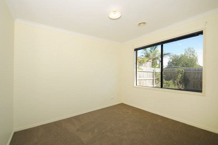 8 Flora Park Way, Carrum Downs VIC 3201, Carrum Downs - Thumbnail 8
