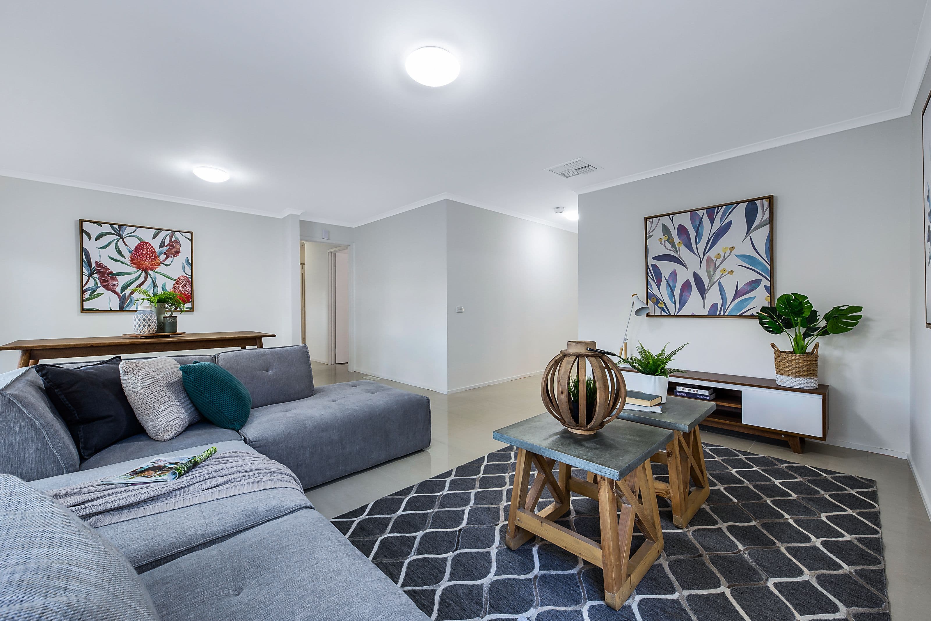 18 Lisbon Street, Glen Waverley VIC 3150, Glen Waverley - Thumbnail 3