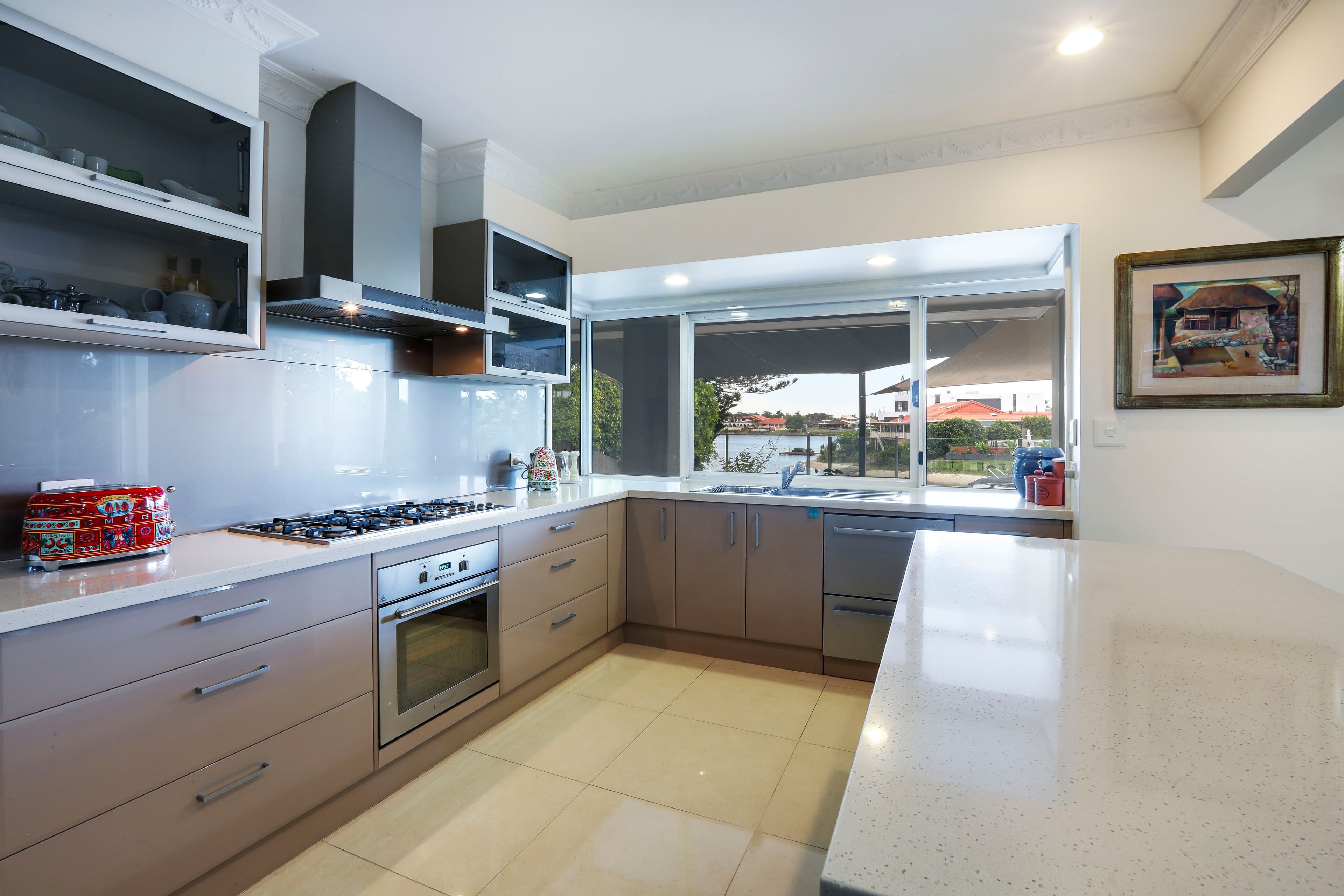 13 Lothian Avenue, Sorrento QLD 4217, Sorrento - Thumbnail 8