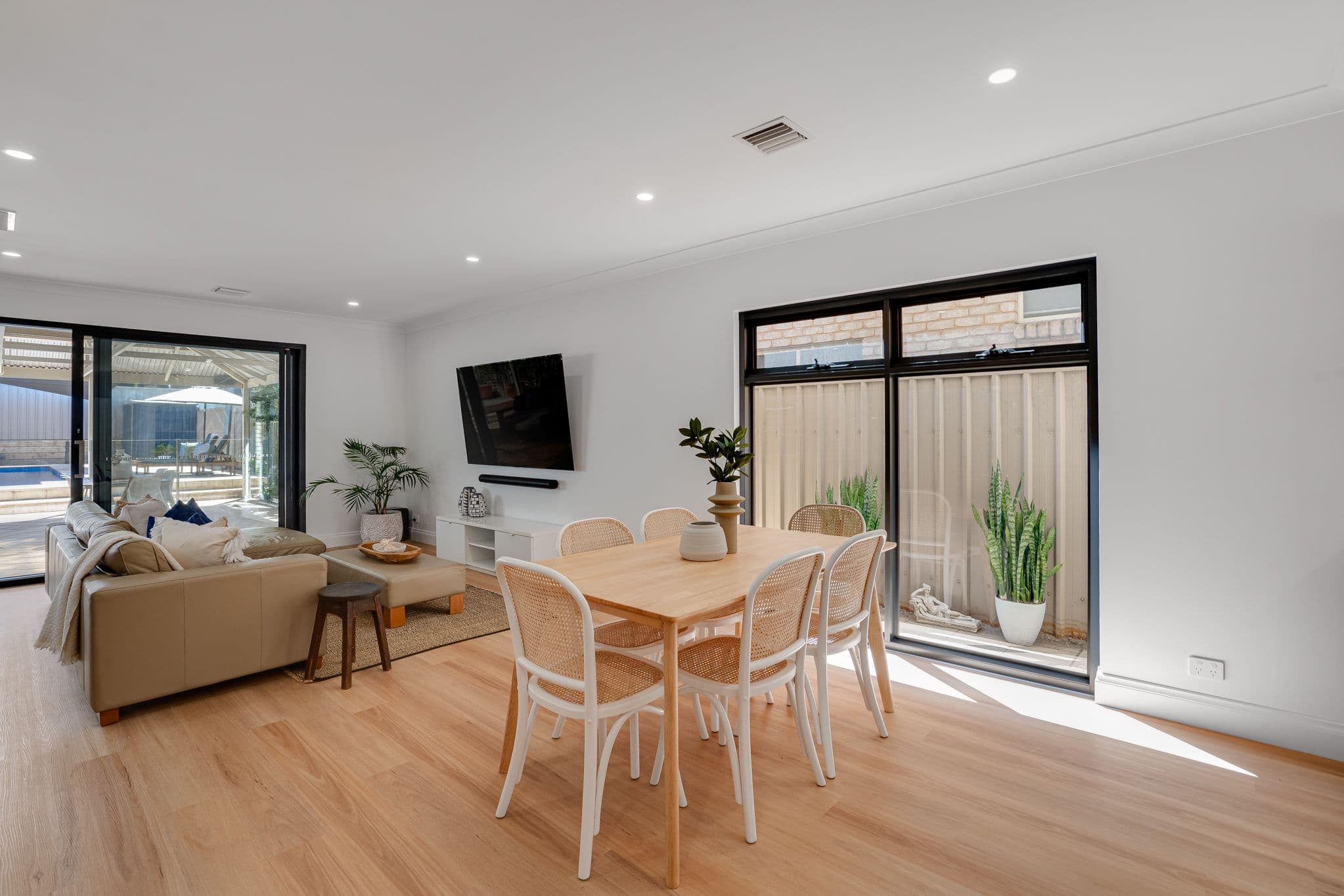 93 Military Road, Tennyson SA 5022, Tennyson - Thumbnail 8