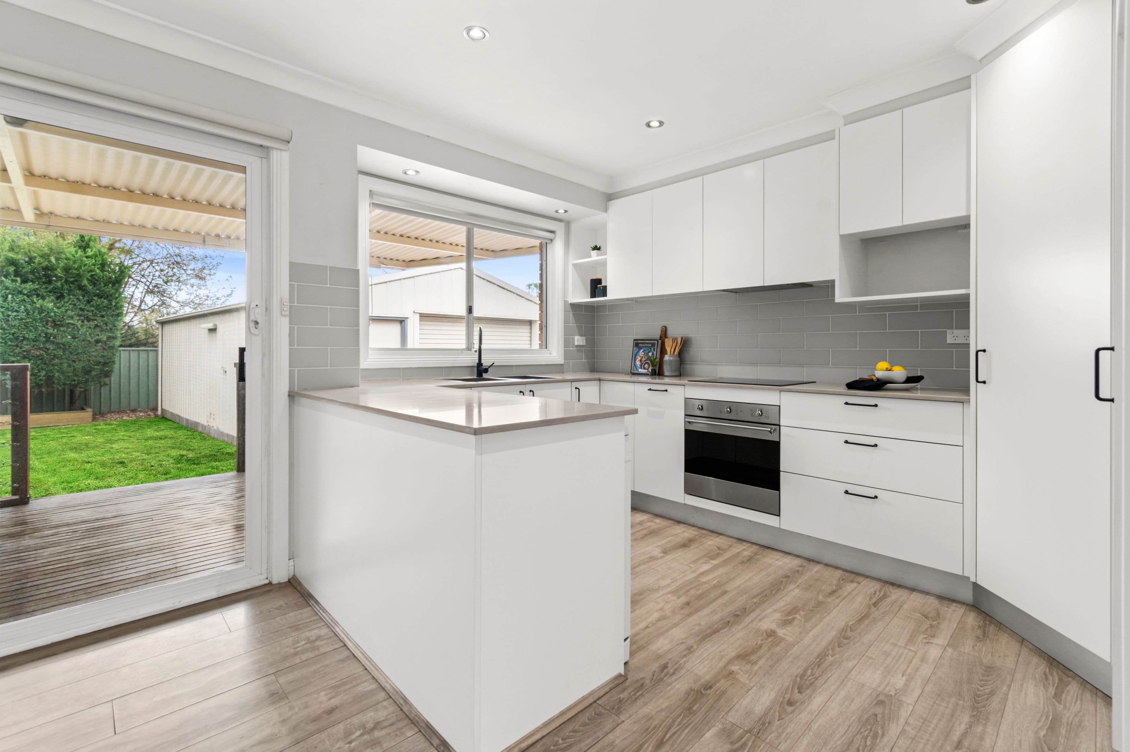 8 Phillip Place, McGraths Hill NSW 2756, McGraths Hill - Thumbnail 3