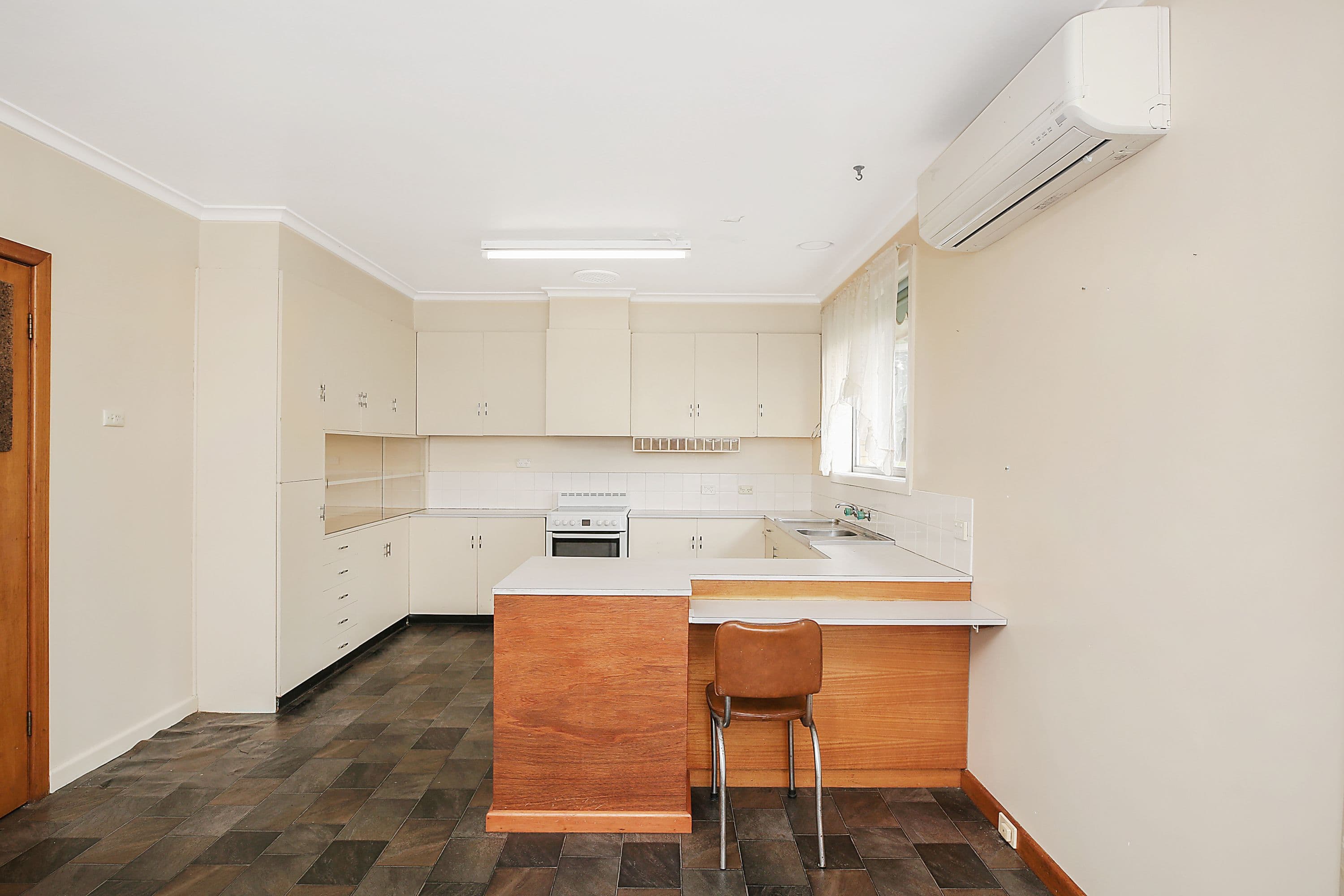 27 Clarke Street, Cobden VIC 3266, Cobden - Thumbnail 7