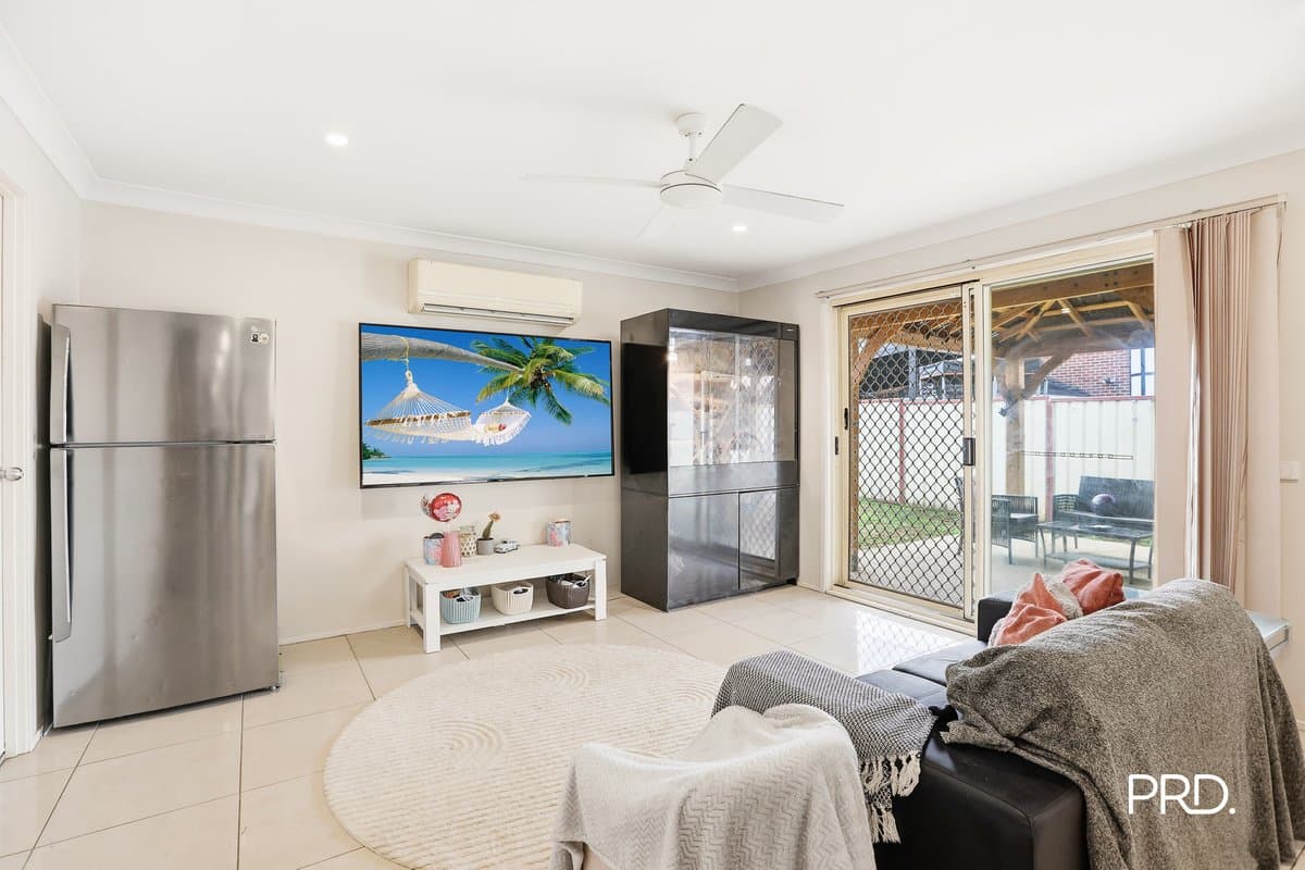 51 Surveyors Creek Road, GLENMORE PARK NSW 2745, Glenmore Park - Thumbnail 3