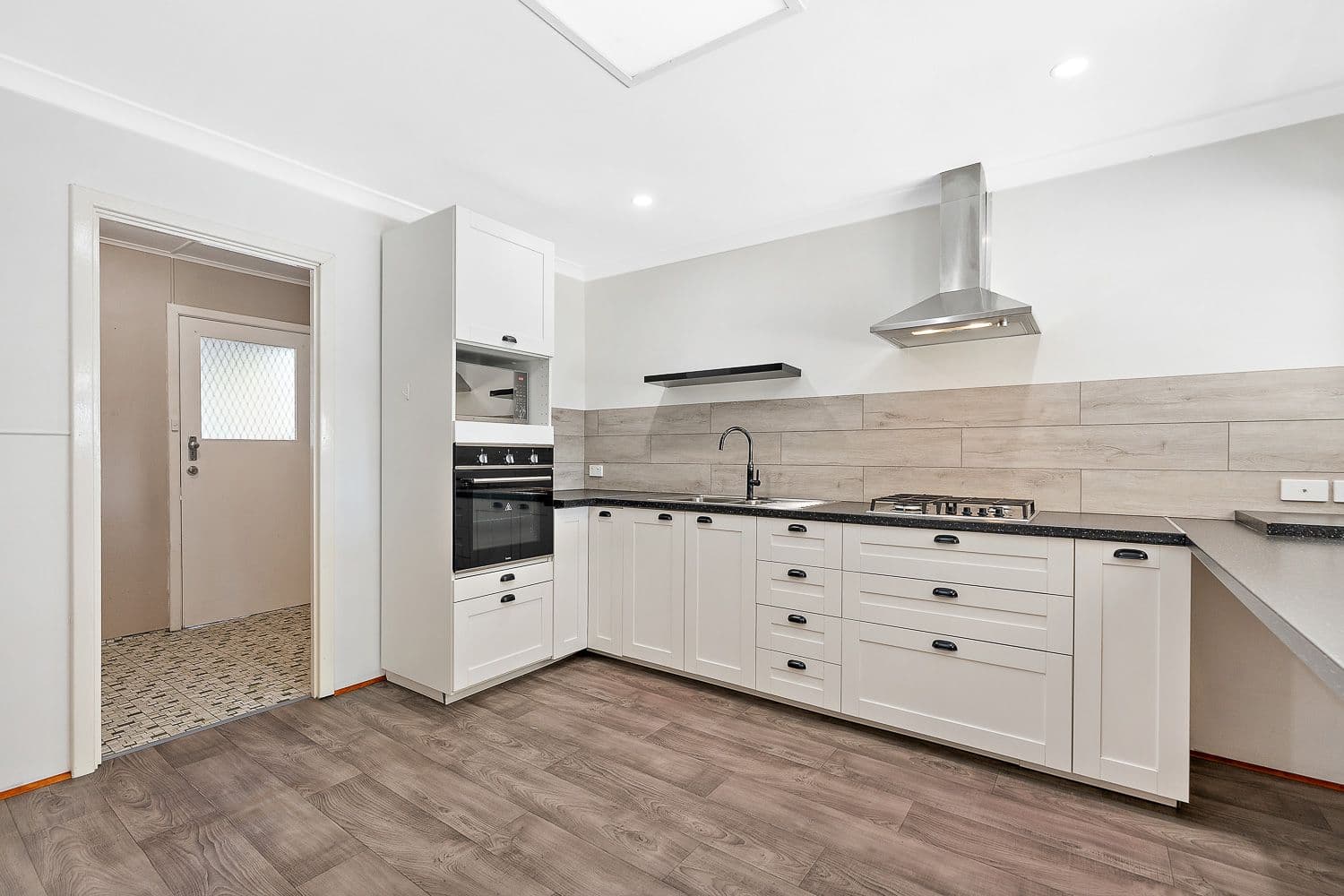 22 Hartley Way, Balga WA 6061, Balga - Thumbnail 6