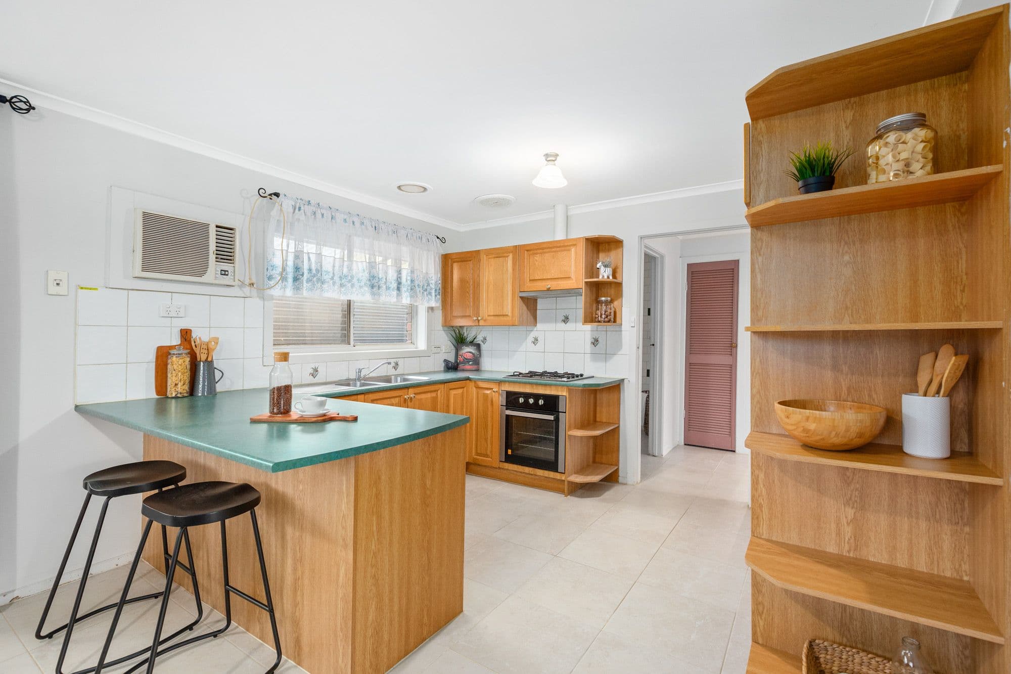 32 Kiely Avenue, Werribee VIC 3030, Werribee - Thumbnail 2