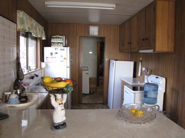 2 Sixth Street, LOXTON SA 5333, Loxton - Thumbnail 4
