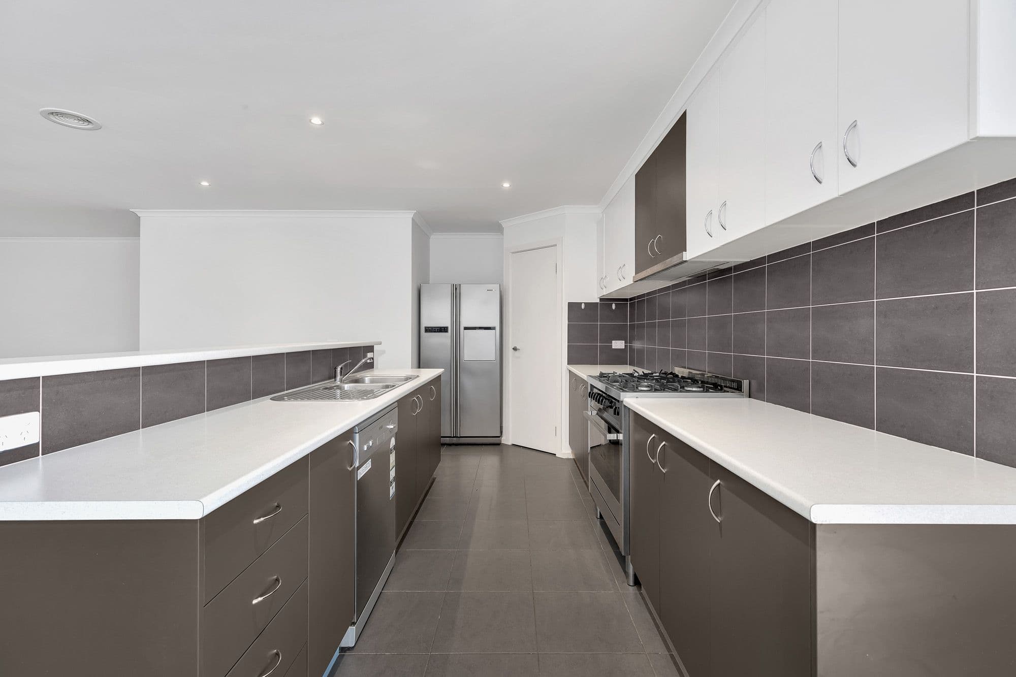 1 Savery Court, Point Cook VIC 3030, Point Cook - Thumbnail 5