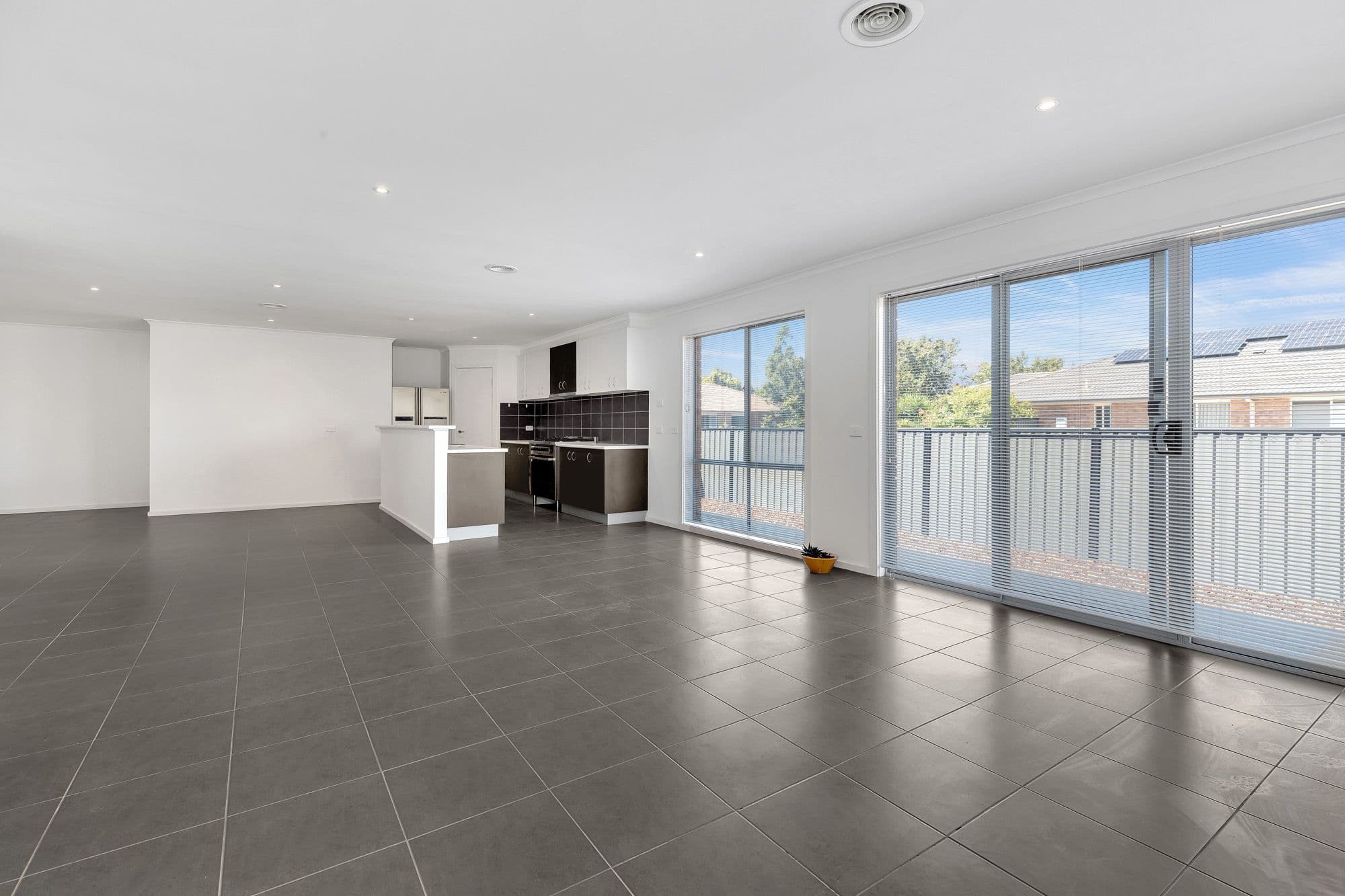 1 Savery Court, Point Cook VIC 3030, Point Cook - Thumbnail 6