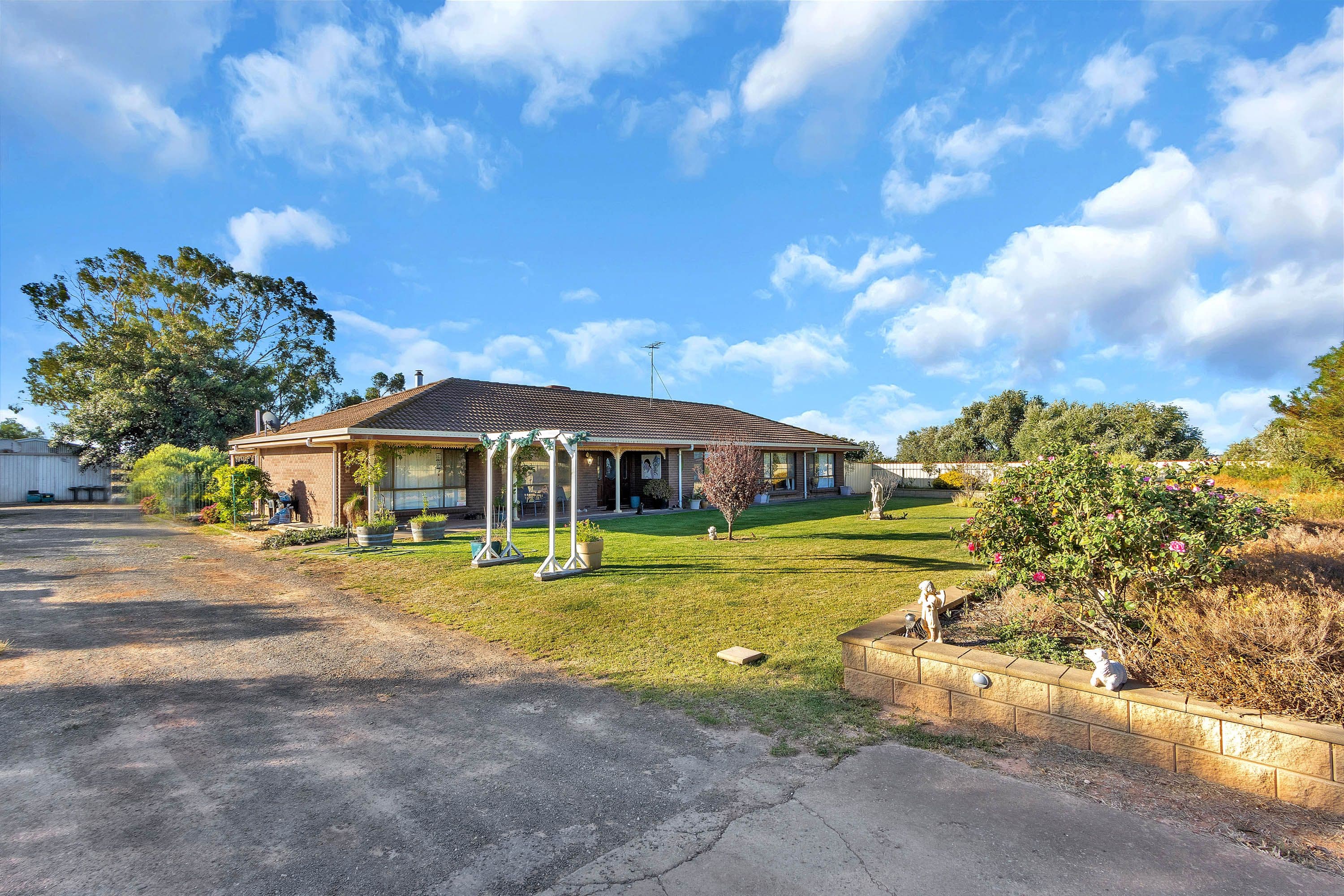 211 Paddys Bridge Road, Korunye SA 5502, Korunye - Thumbnail 5