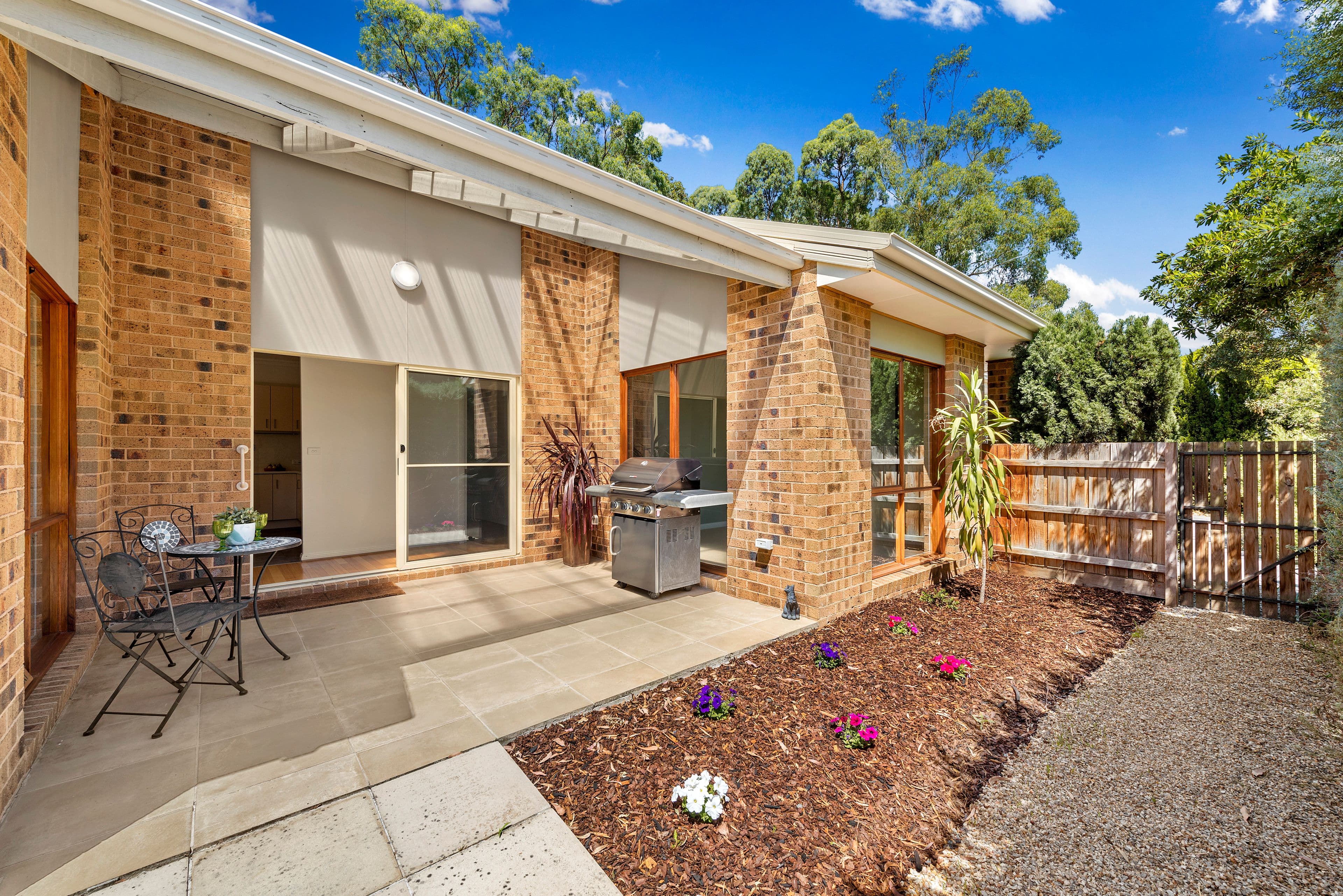 4 Glen Ebor Avenue, Blackburn VIC 3130, Blackburn - Thumbnail 8
