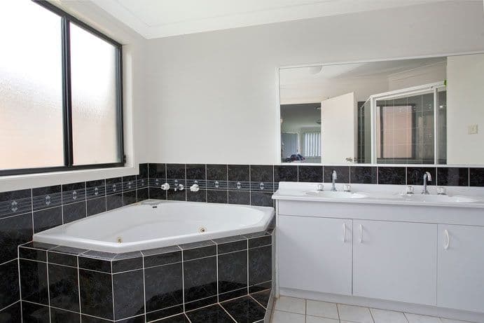 61 Patya Circuit, KELLYVILLE NSW 2155, Kellyville - Thumbnail 4