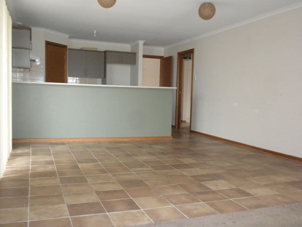24 Clarke Street, Wallaroo SA 5556, Wallaroo - Thumbnail 4